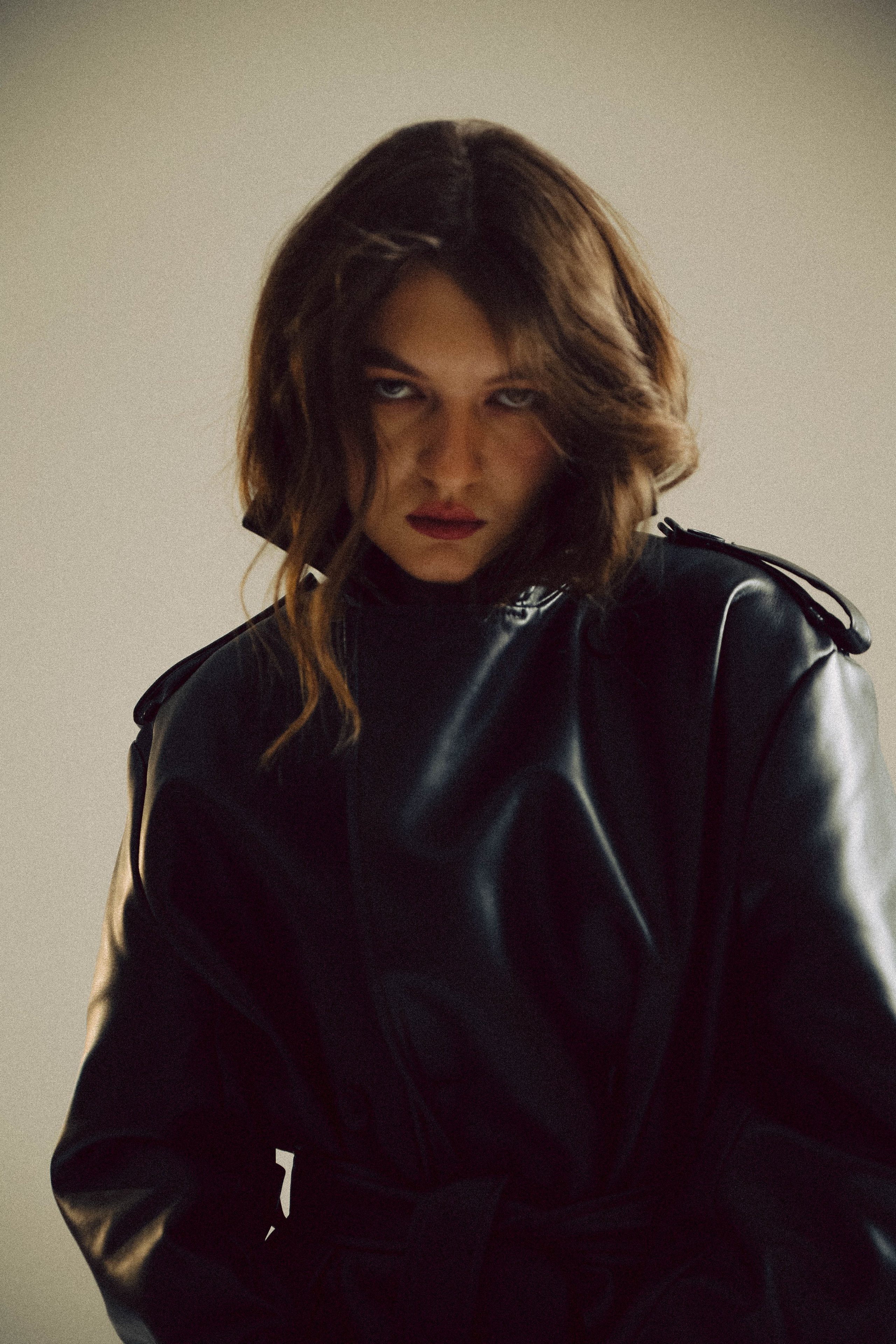 Юля. Мансарда. Photographer in Moscow & everywhere in the World Alena Vyalova