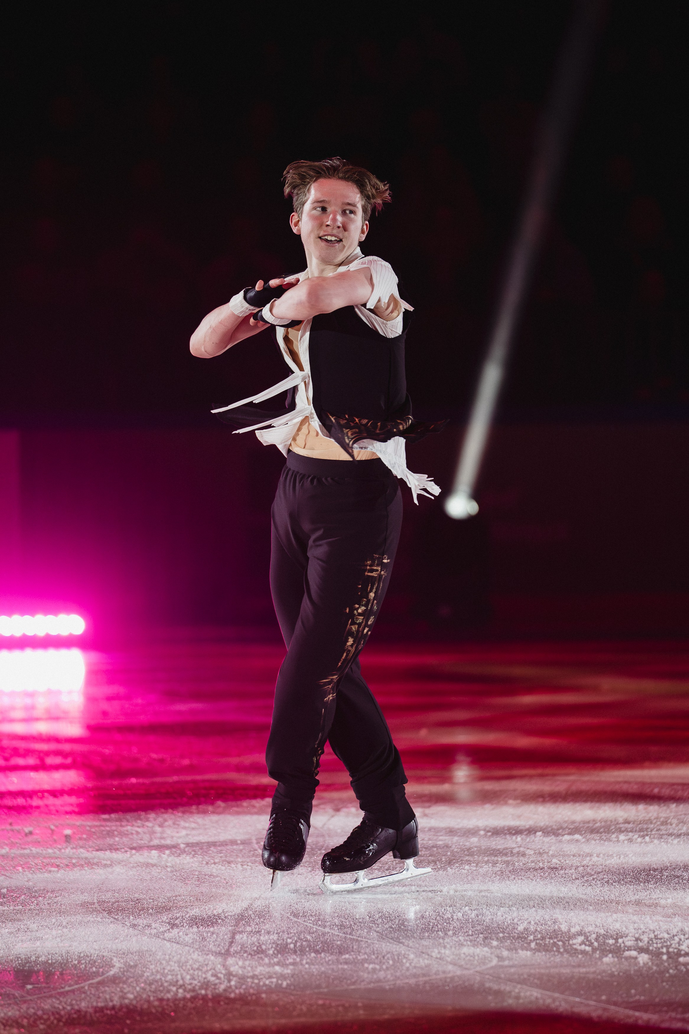 Шоу Этери Тутберидзе в Новосибирске. Воробьева Ксения — Спортивный и танцевальный фотограф Новосибирск