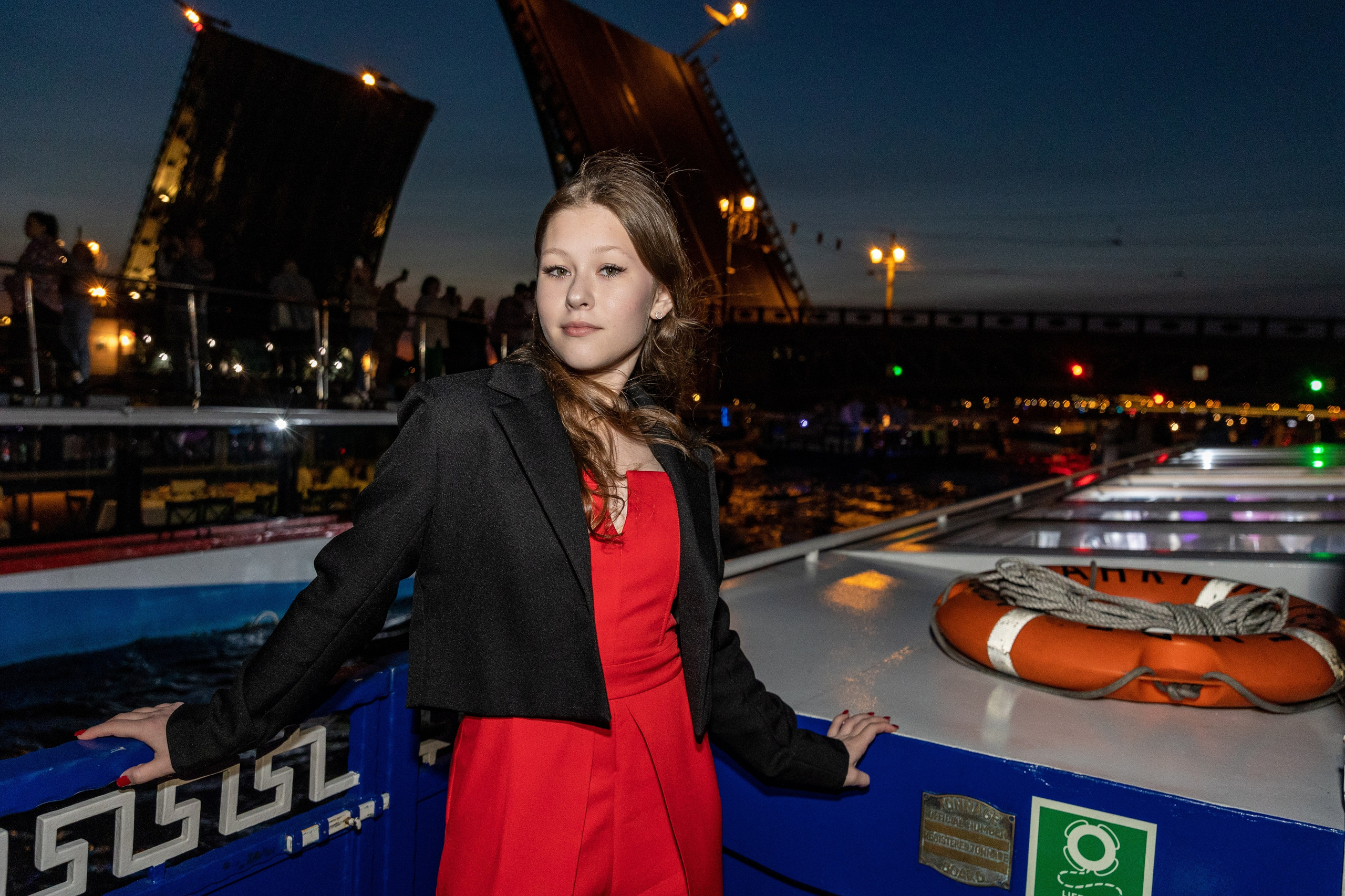 Выпускной на караблике 9 класс. Фотограф в Санкт-Петербурге Закута Ольга