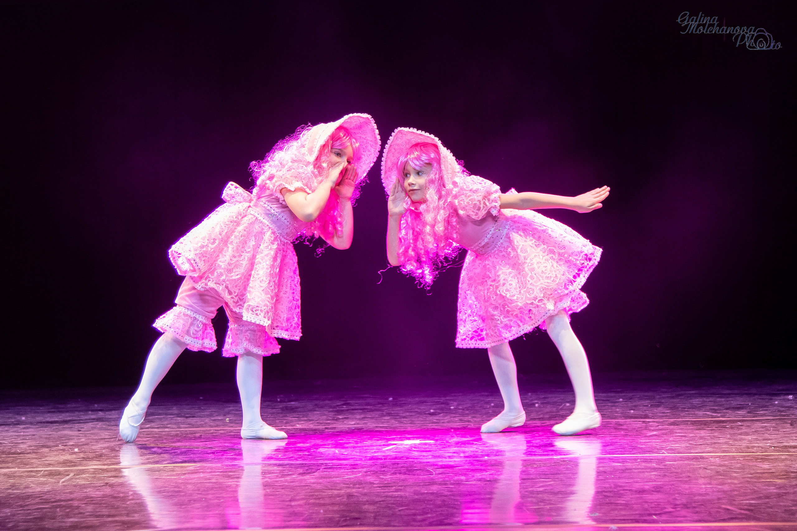 Новогодний концерт танцевального коллектива. Балетный фотограф в Москве Галина Молчанова