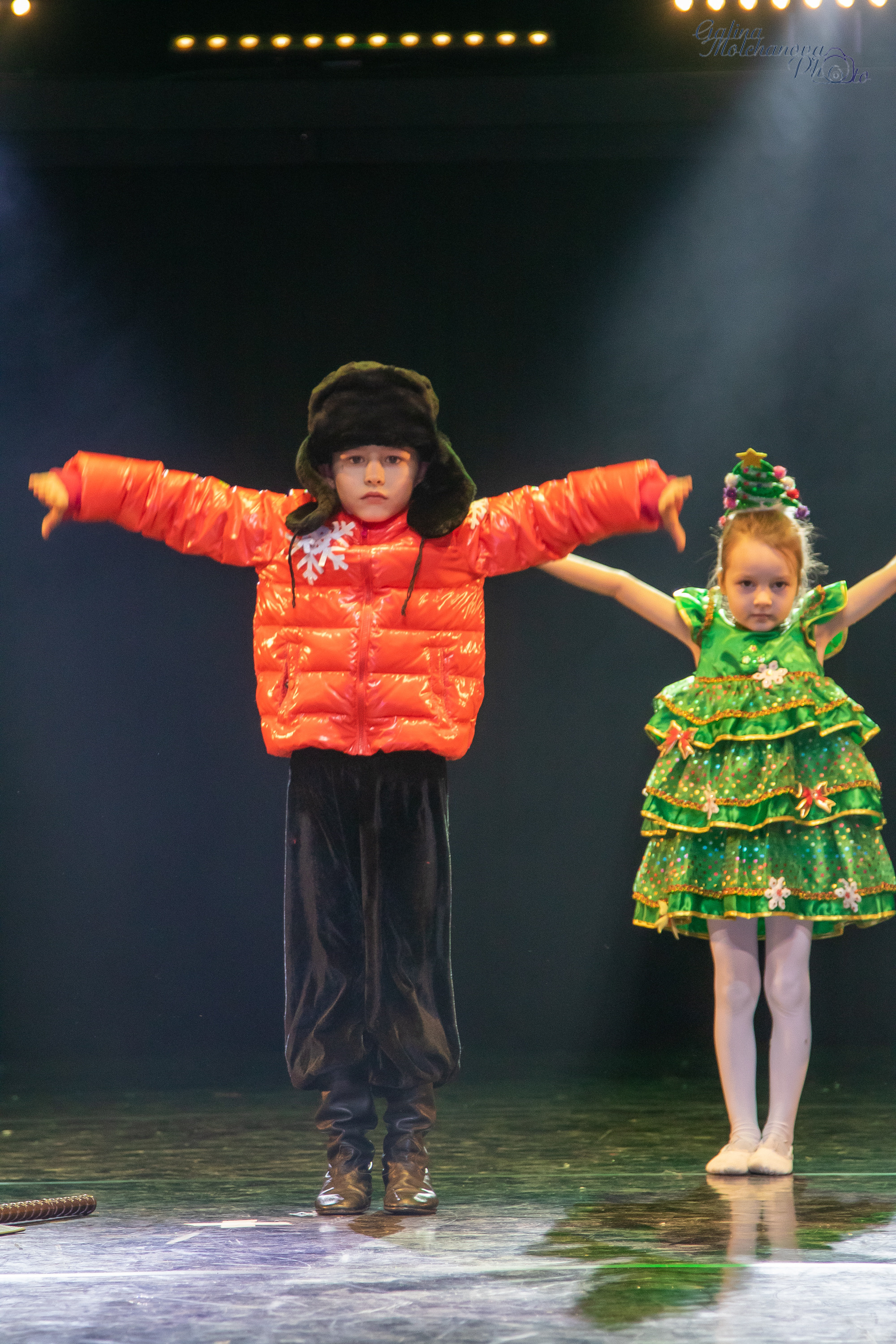 Новогодний концерт танцевального коллектива. Балетный фотограф в Москве Галина Молчанова