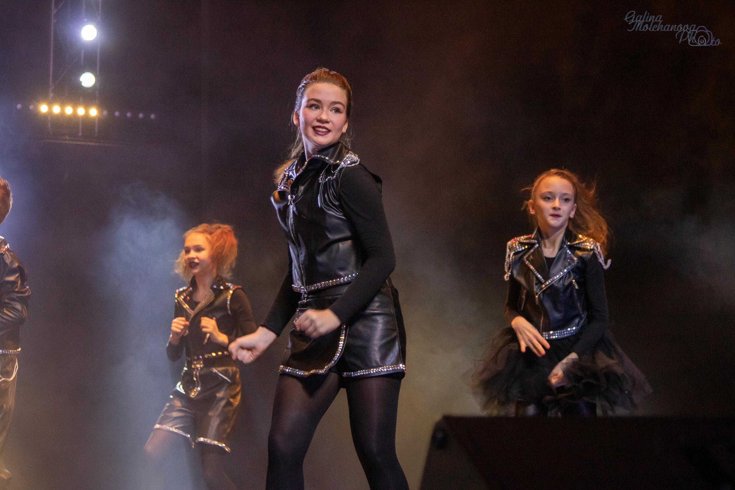Новогодний концерт танцевального коллектива. Балетный фотограф в Москве Галина Молчанова