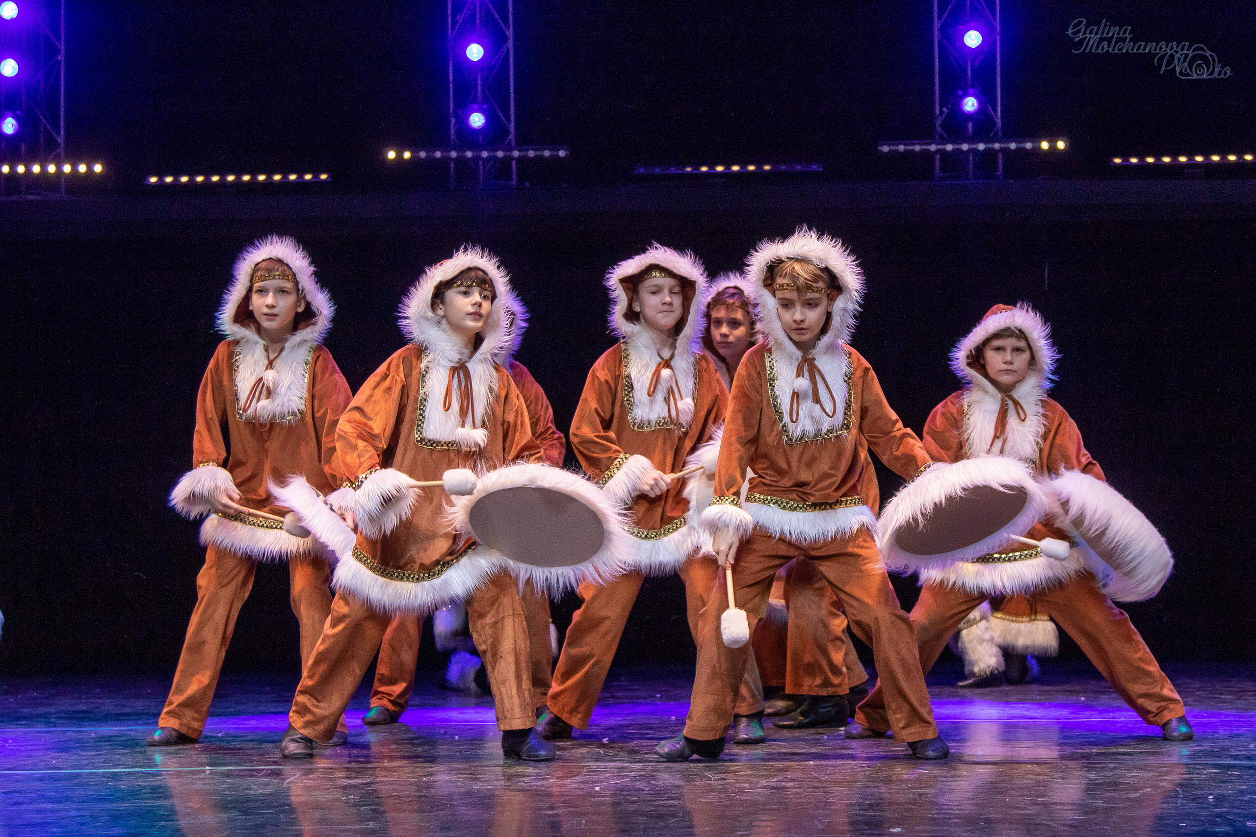 Новогодний концерт танцевального коллектива. Балетный фотограф в Москве Галина Молчанова