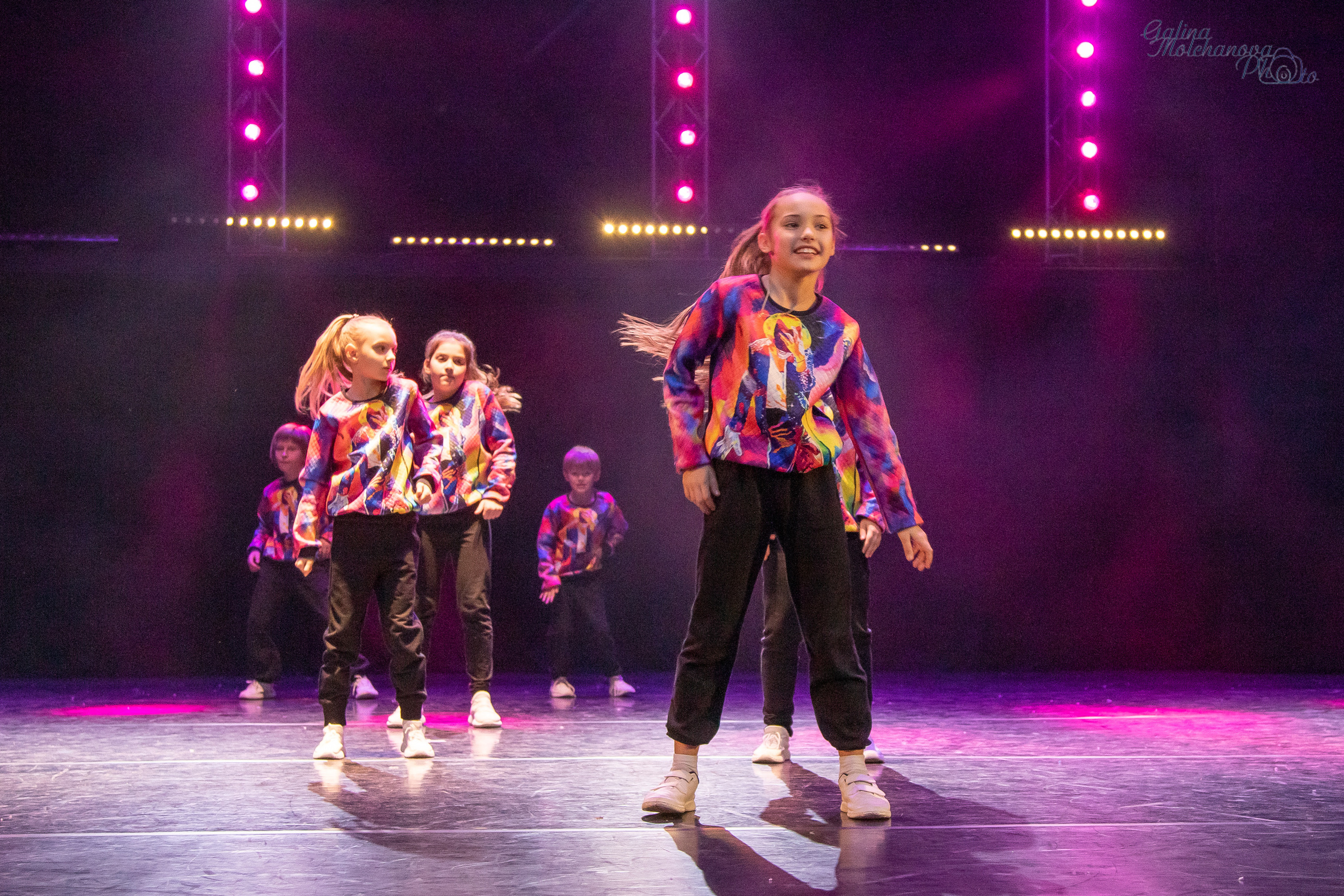 Новогодний концерт танцевального коллектива. Балетный фотограф в Москве Галина Молчанова