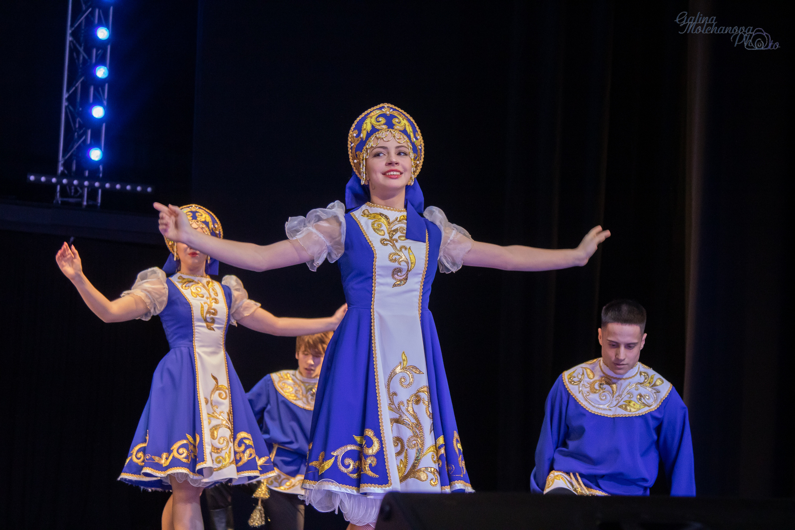 Новогодний концерт танцевального коллектива. Балетный фотограф в Москве Галина Молчанова