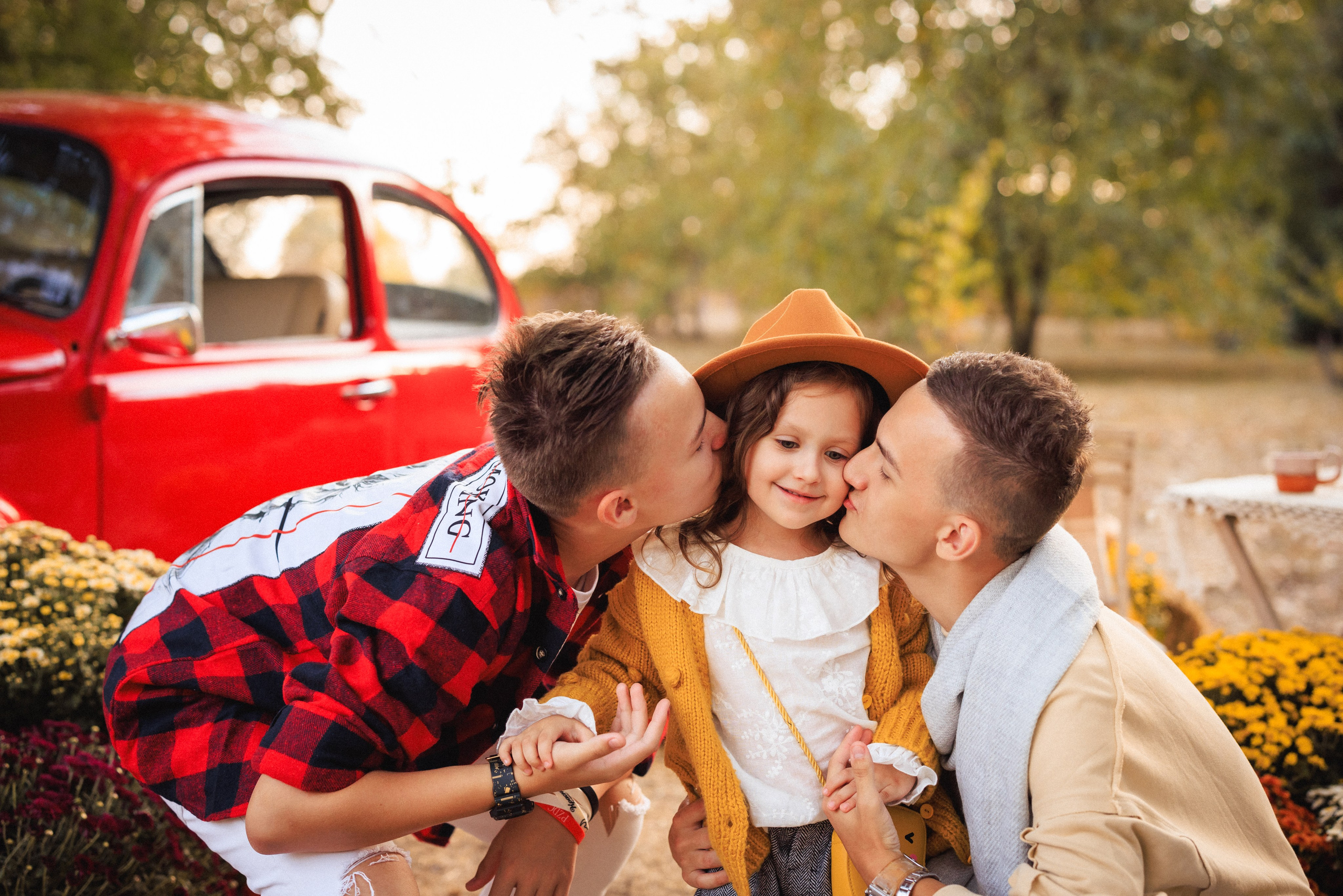 Осенняя фотосессия с Ретро автомобилем в городе Краснодаре. Семейный и детский фотограф в Краснодаре Анна Трашкова