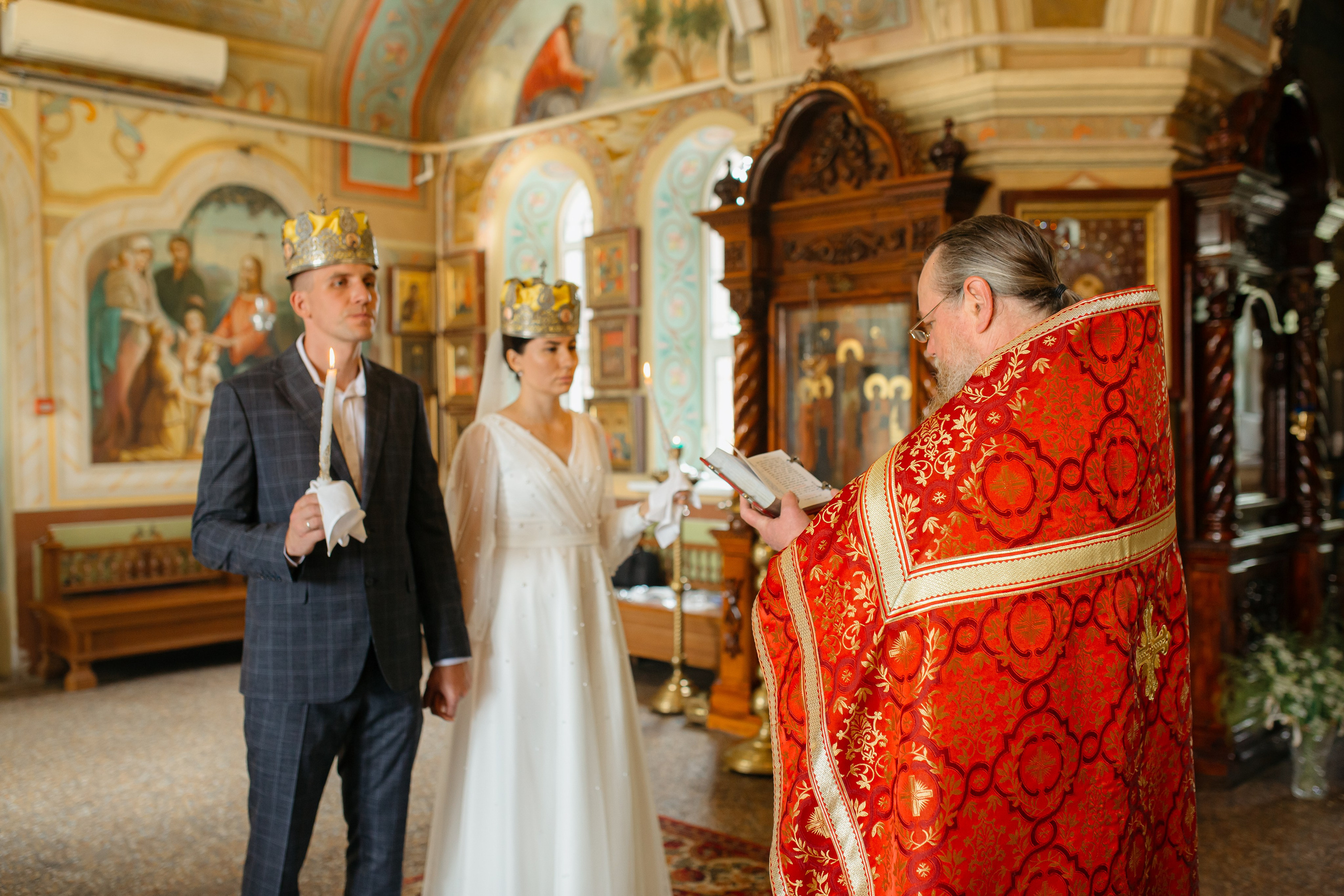 Церковь Покрова Пресвятой Богородицы в Осеченках г. Раменское. Свадебный и семейный фотограф