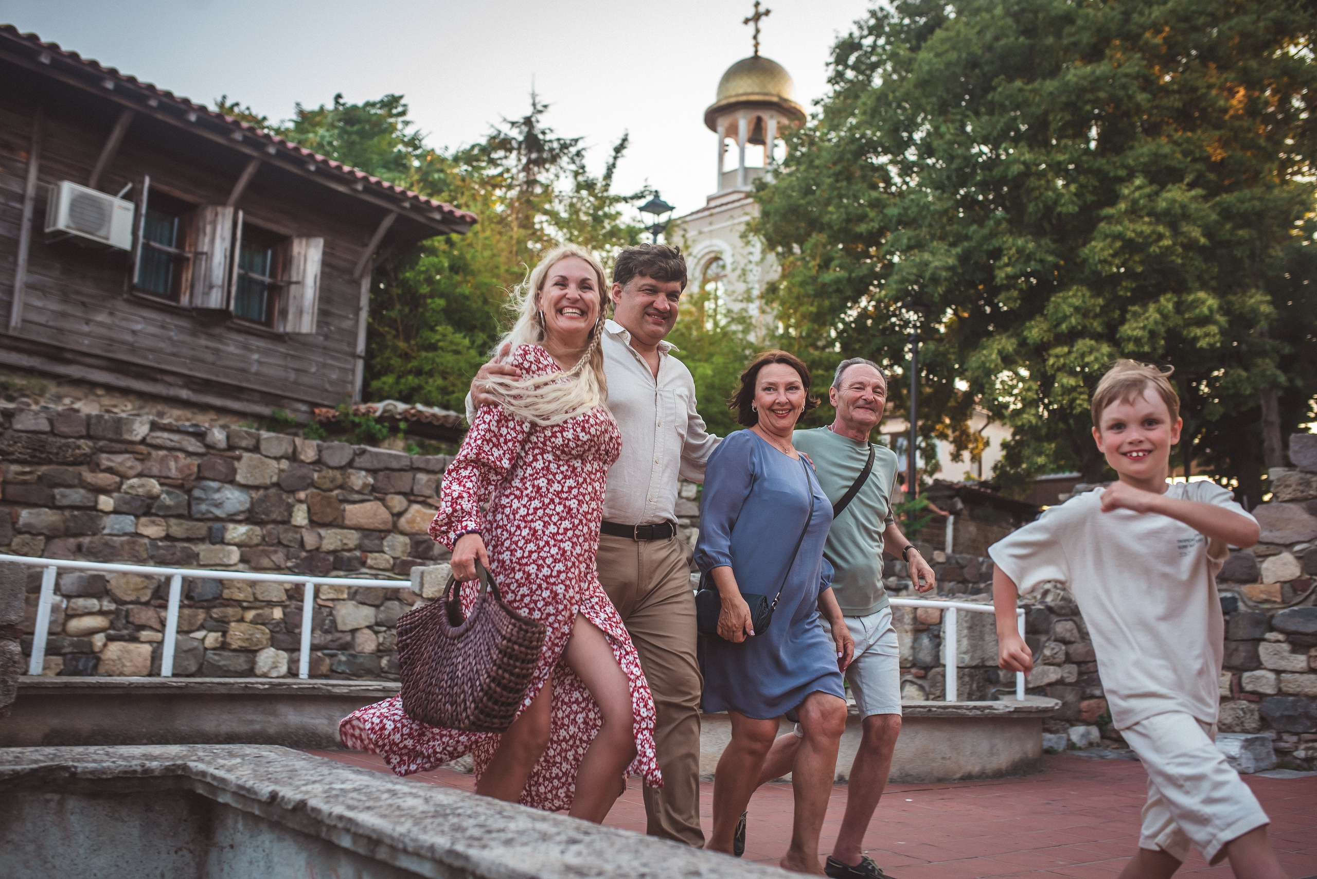 Яна и семья старый Созополь. Фотограф в Болгарии. Фотограф в Созополе