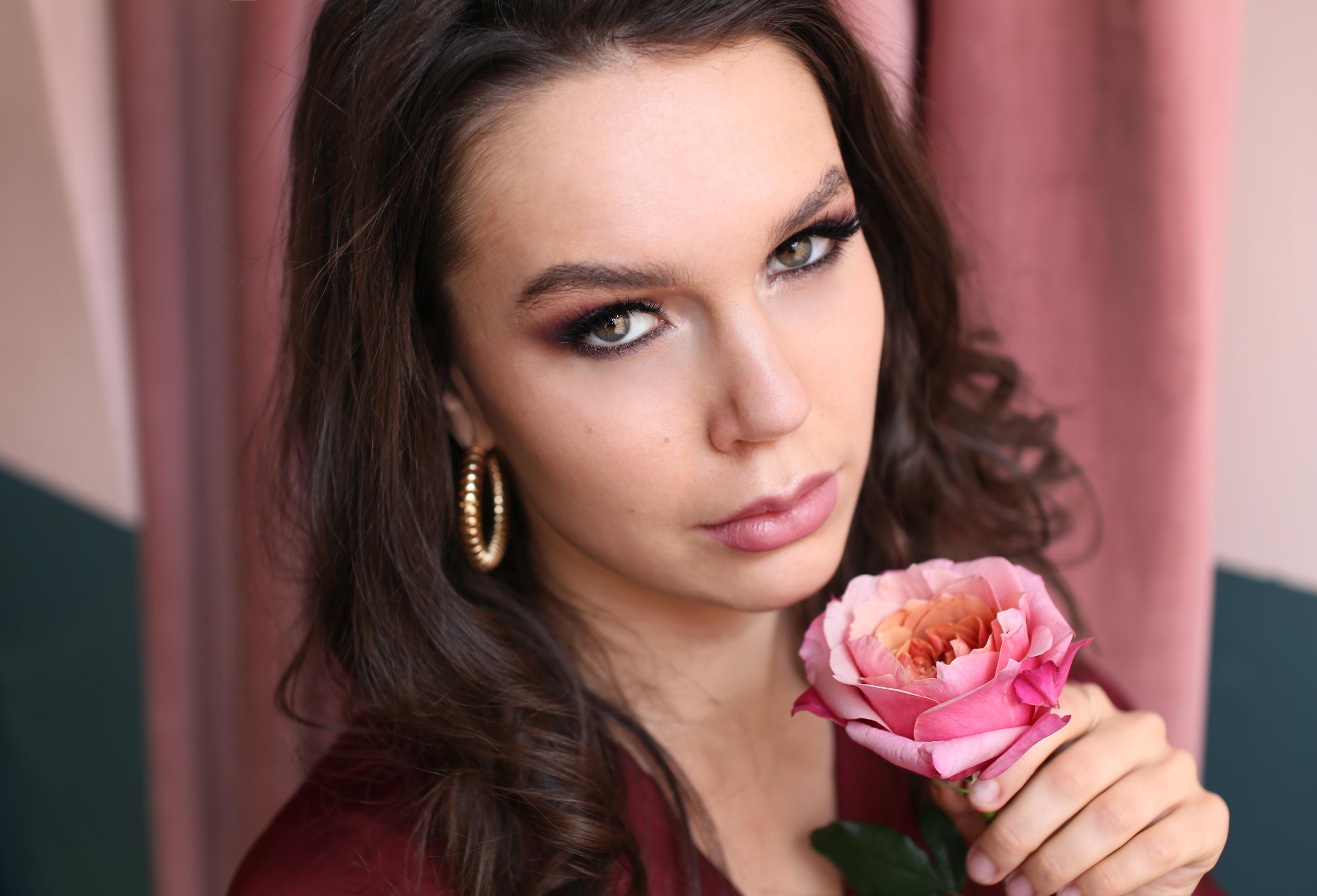 Аня в кофейне Limitless. Фотограф Юля Постнова