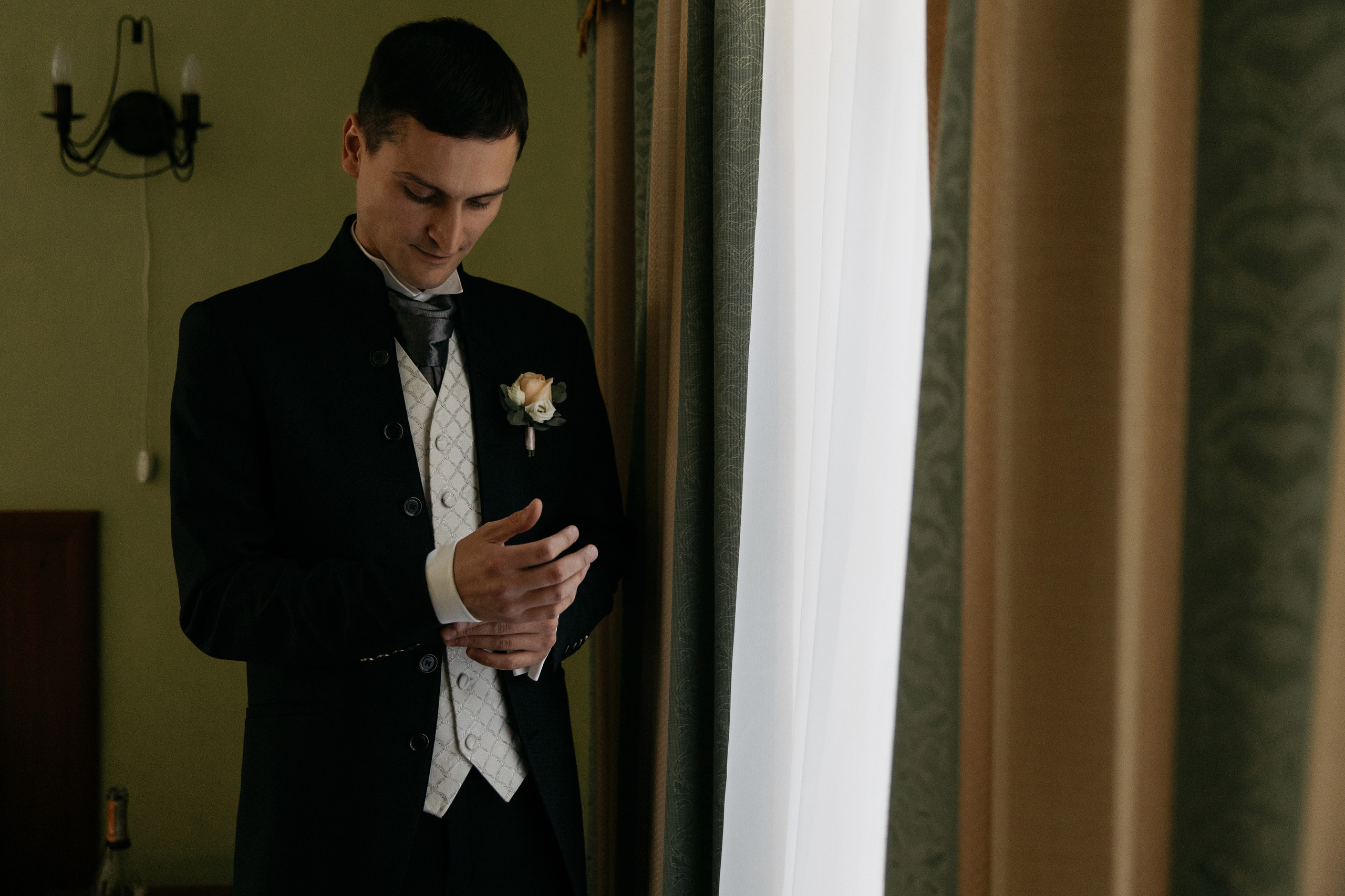 Анонс свадебных фотографий Дмитрия и Александры. Свадебный фотограф Домодедово Москва Катерина Алехина