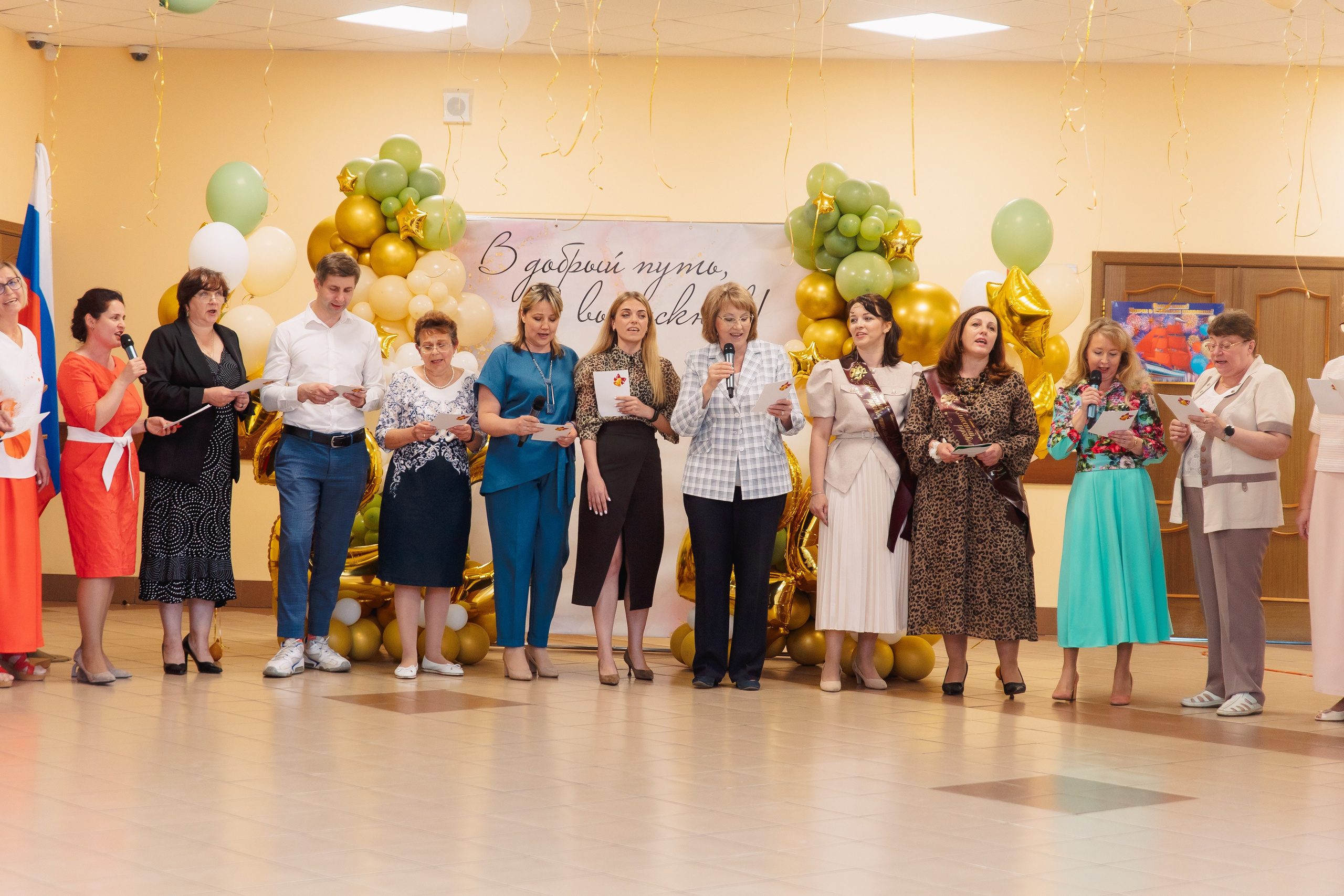 Последний звонок. Фотограф в Кронштадте и Санкт-Петербурге Анастасия Коваленко