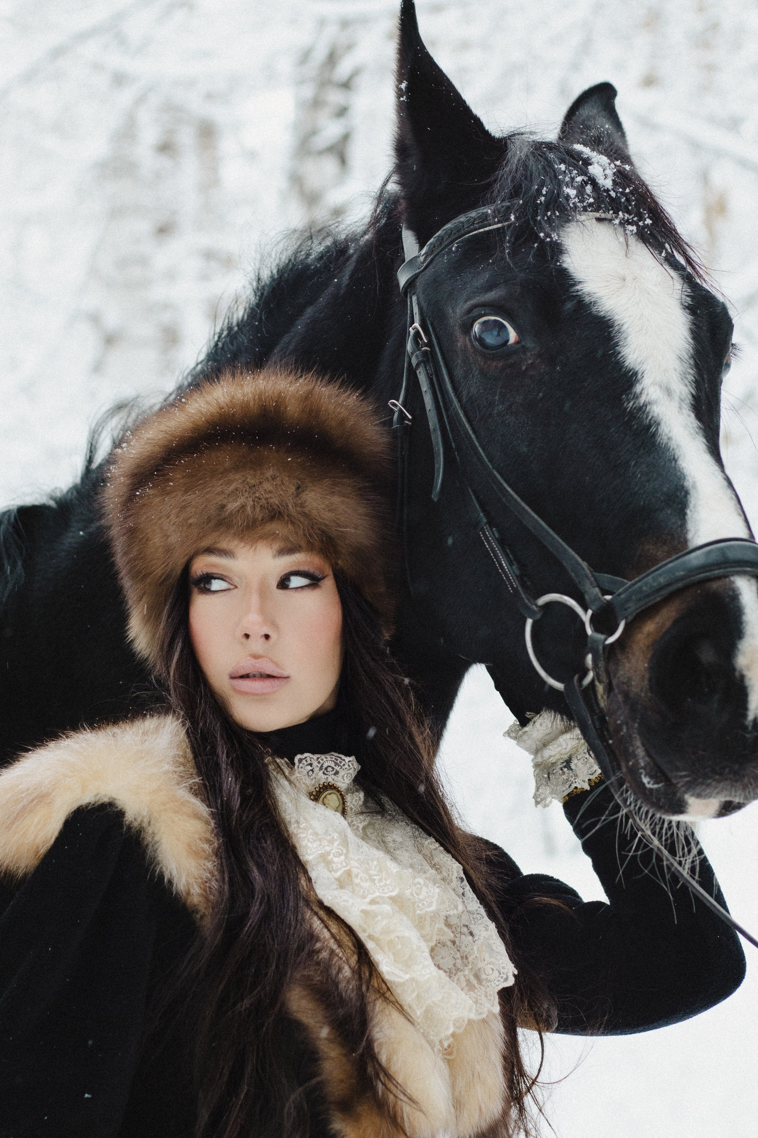 Новогодняя фотосессия с лошадью в Новосибирске. Анастасия Головерова фотограф в Новосибирске