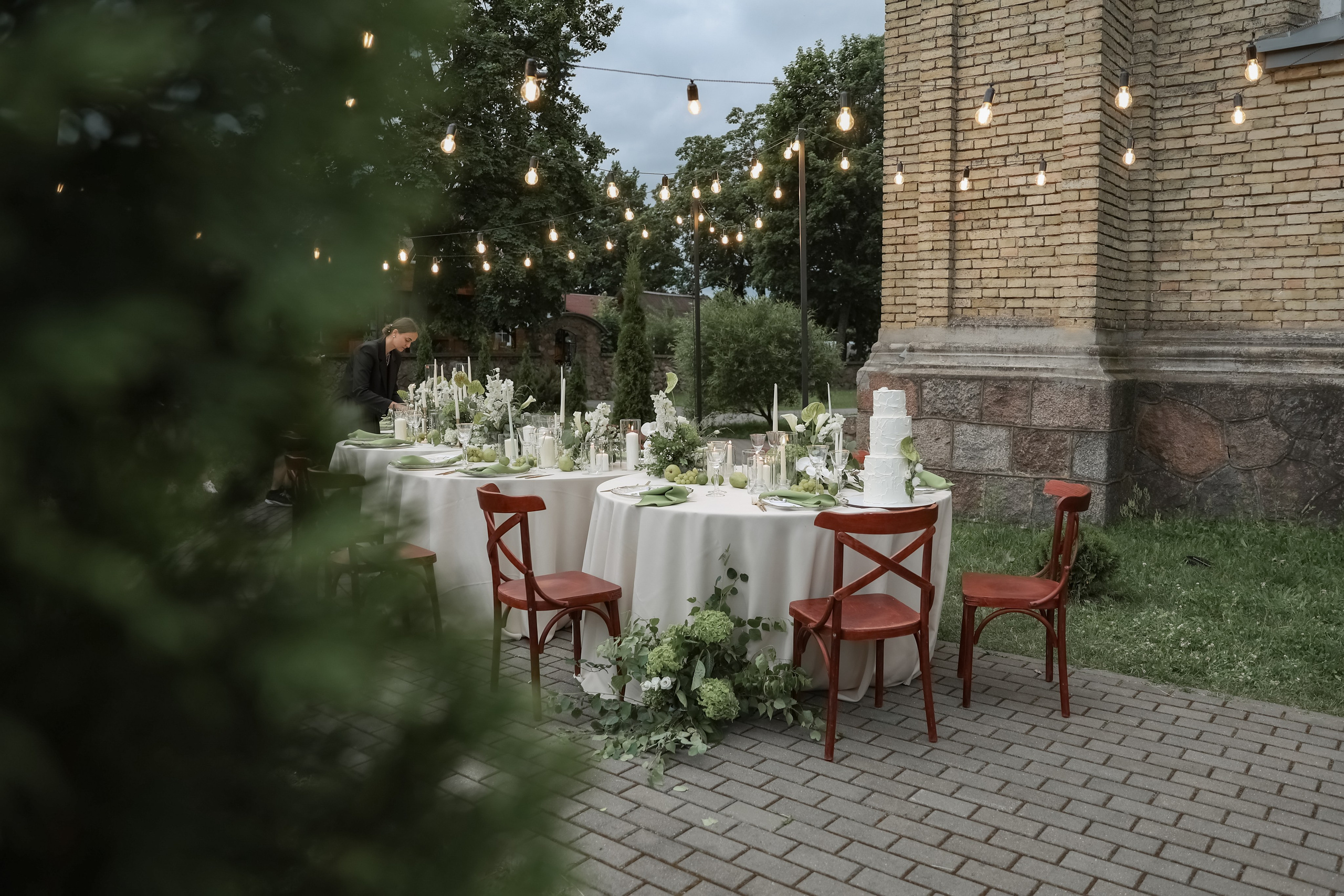 Кирилл и Виктория. Свадебные фотограф и видеограф в Минске Голдосовы Марина и Вадим