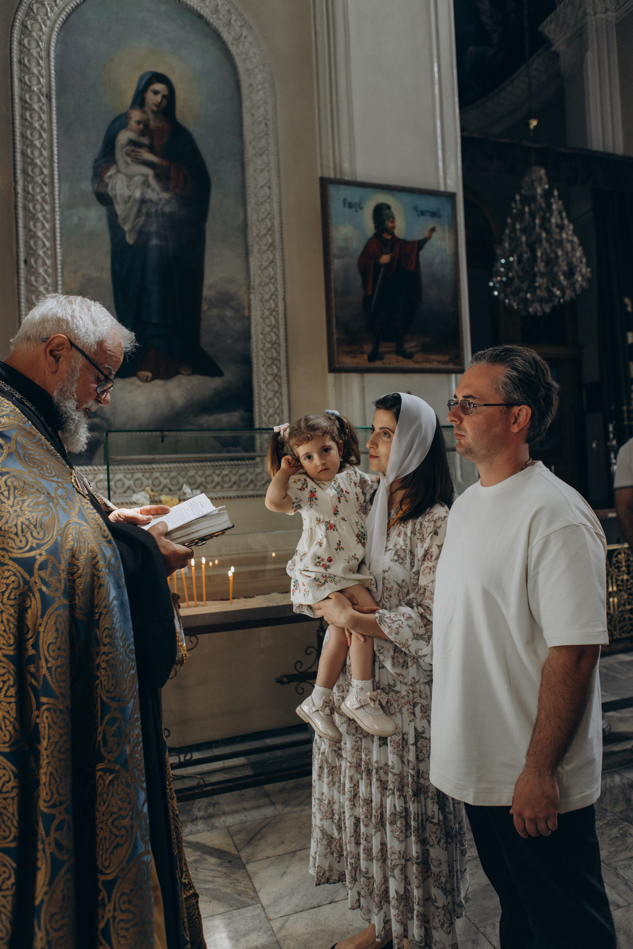 Крещение Томы. Семейный фотограф и фотограф на роды в Ростове-на-Дону Мухина Виктория