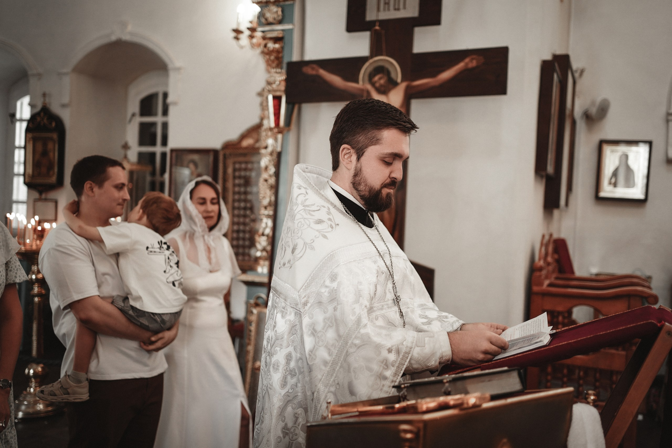 Крещение в Старочеркасске. Свадебный фотограф в Ростове-на-Дону. Таинство Крещения и Венчания, семейные фотосессии. Алёна Чёботова