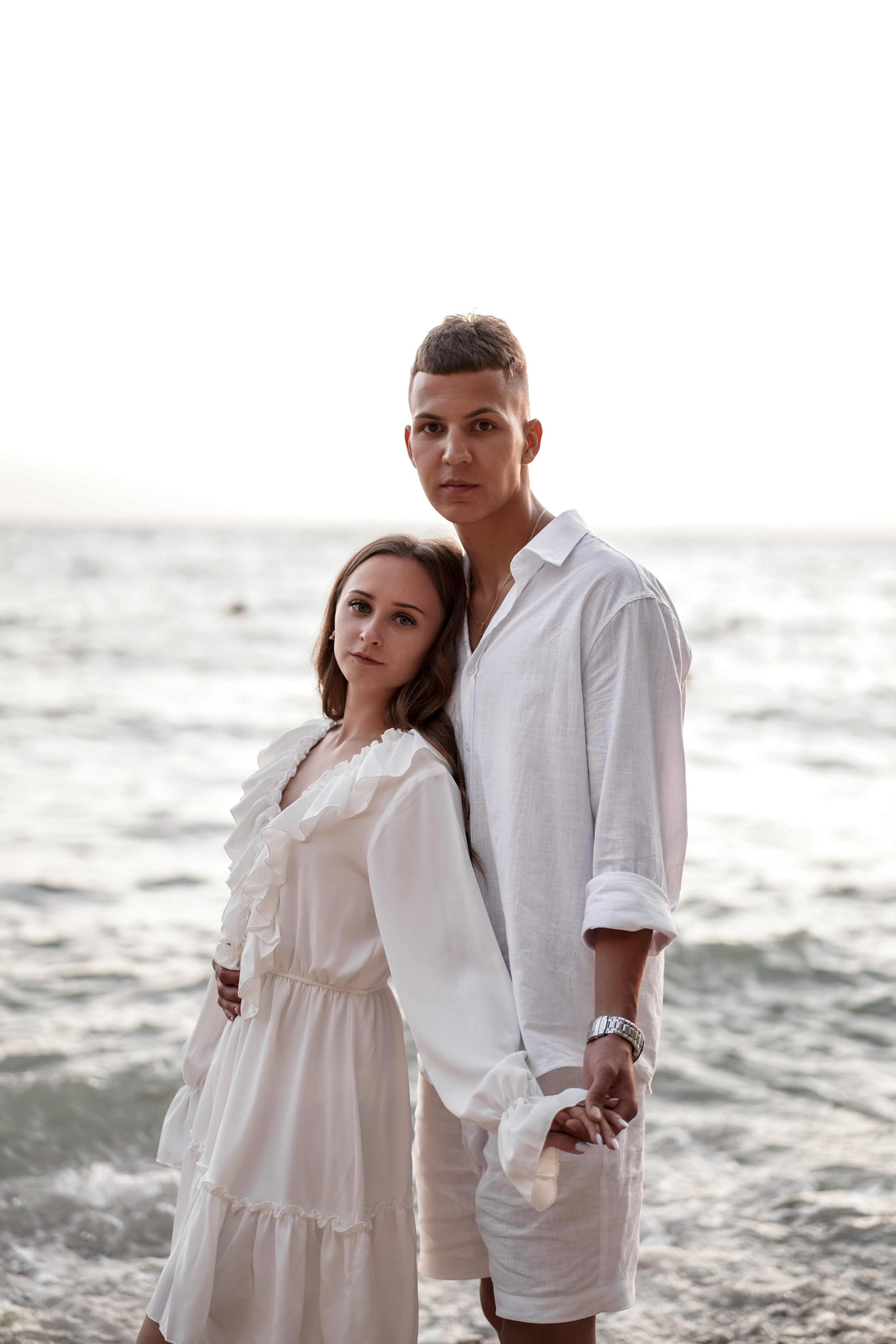 Матвей и Софья на фотосессии дикого пляжа Грот Дианы в Крыму. Свадебный фотограф в Ростове-на-Дону. Таинство Крещения и Венчания, семейные фотосессии. Алёна Чёботова