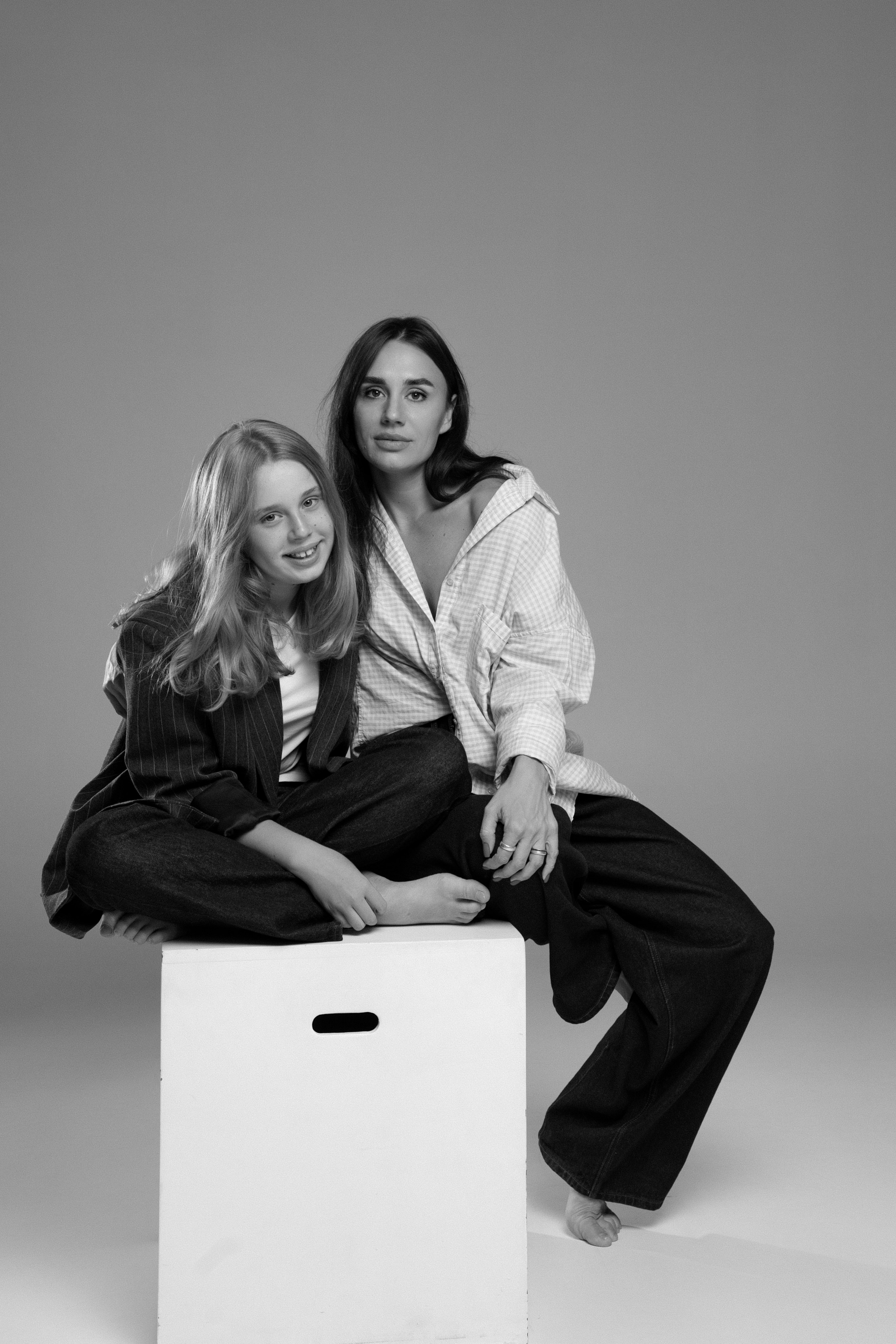 Оля и Нина. Главная