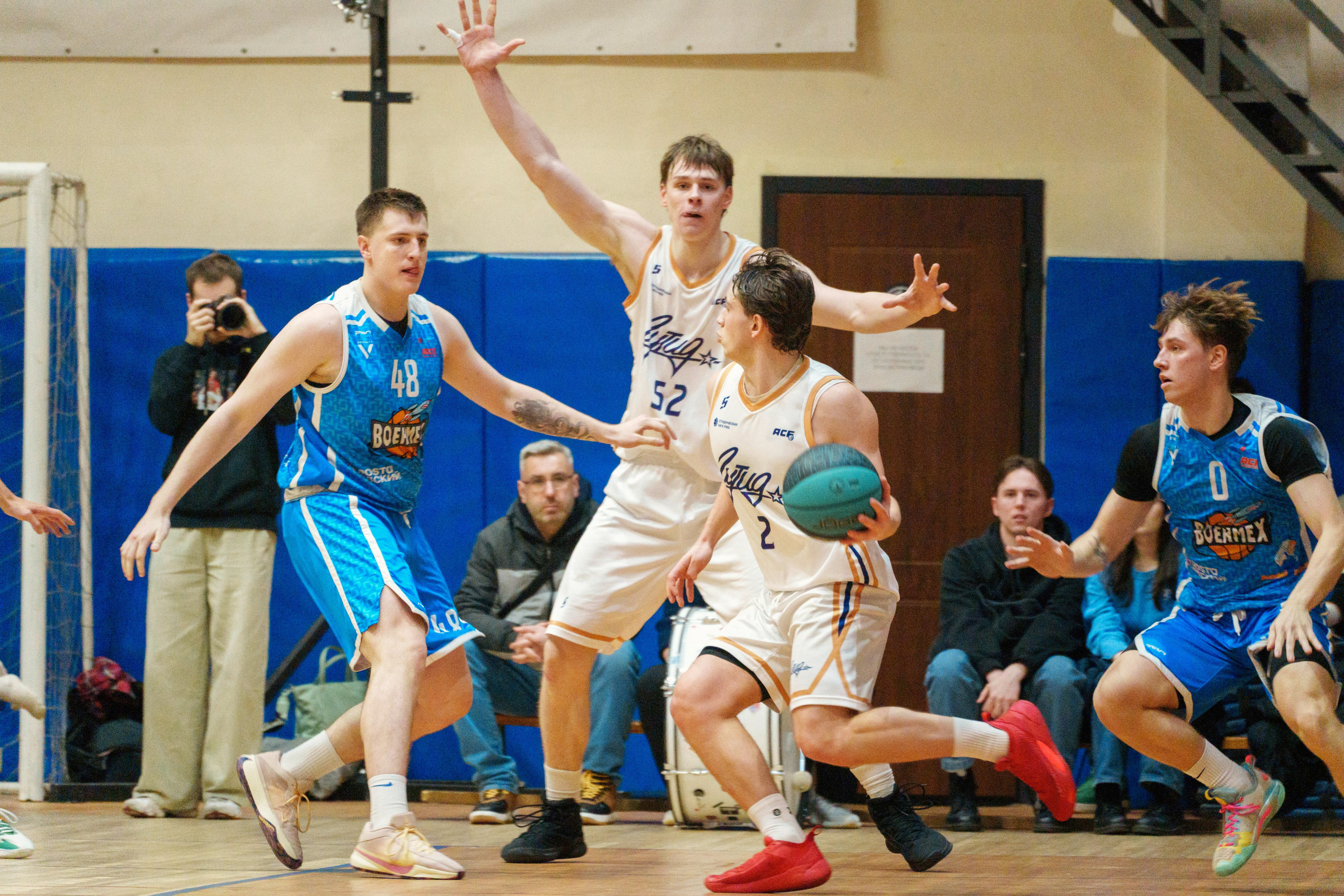 Баскетбол ГУТИД и ВОЕНМЕХ. Фотограф в Санкт-Петербурге Ибрагимова Алина