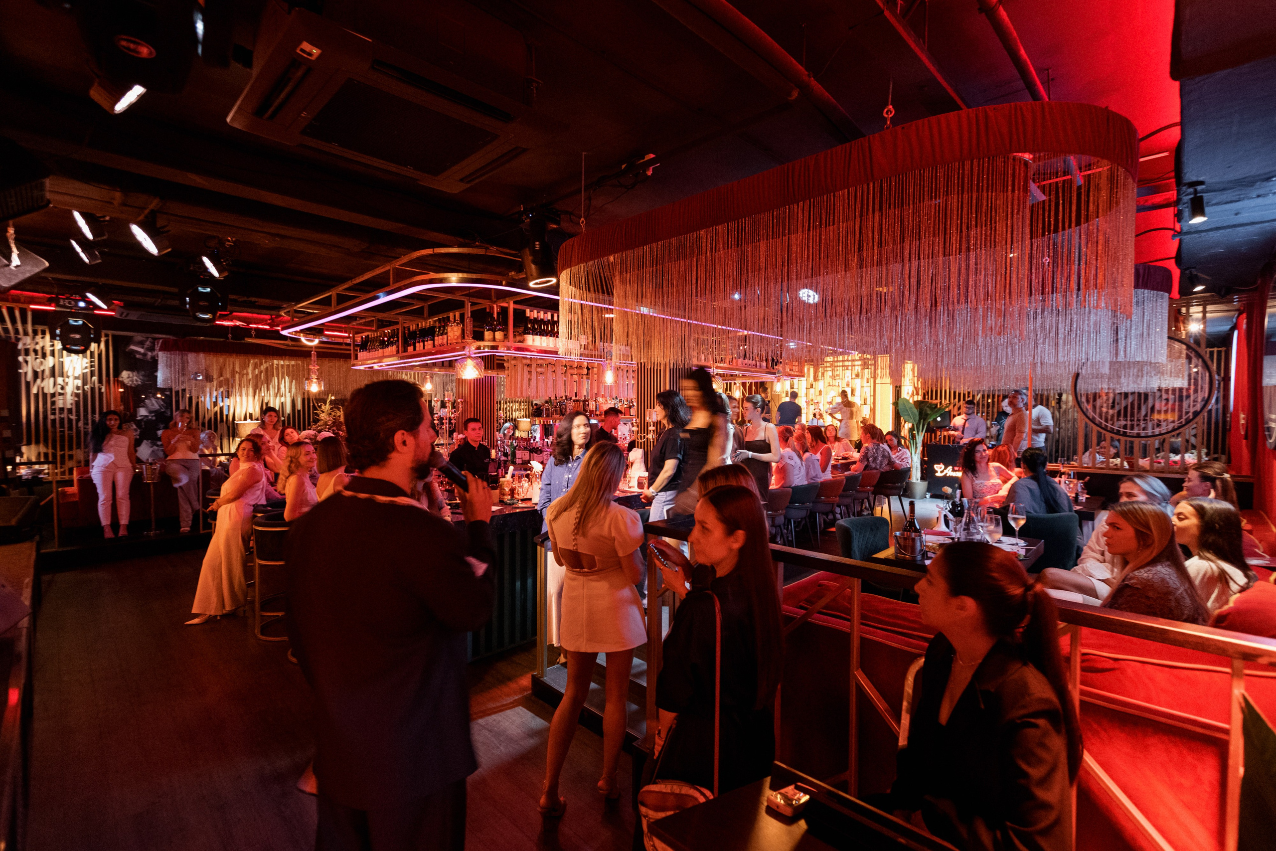 ELE AMU x PLUM — Показ новой коллекции брендов. СВОИ. ФОТООТЧЕТЫ-СОБЫТИЯ-МЕСТА