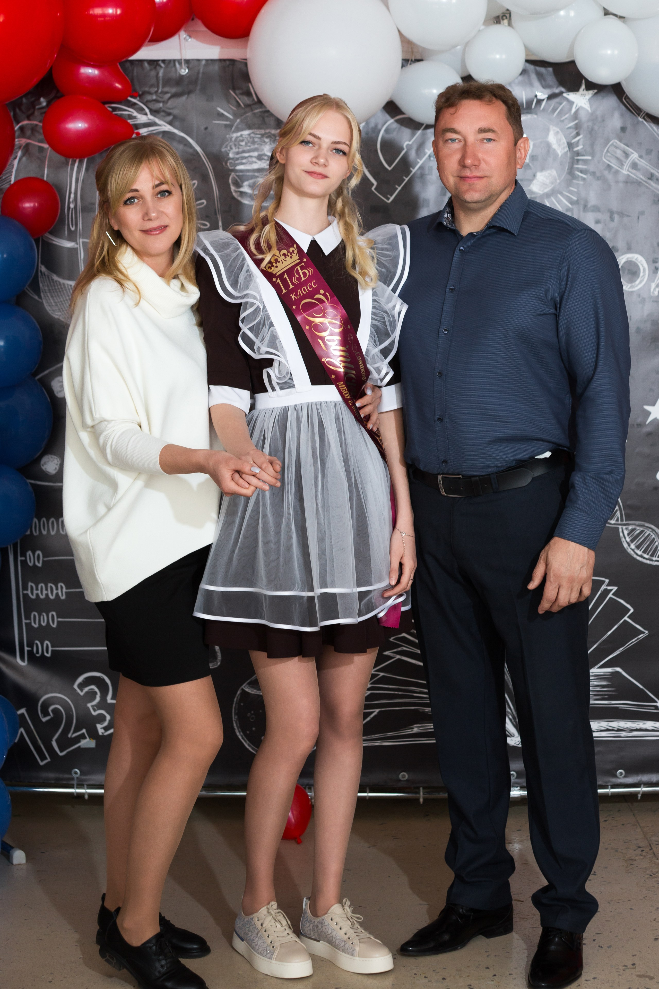 ФОТОСЕССИЯ С РОДИТЕЛЯМИ «ПОСЛЕДНИЙ ЗВОНОК — 2025» 9 ШКОЛА Г.МЦЕНСК. Профессиональный фотограф в Мценске и Орловской области