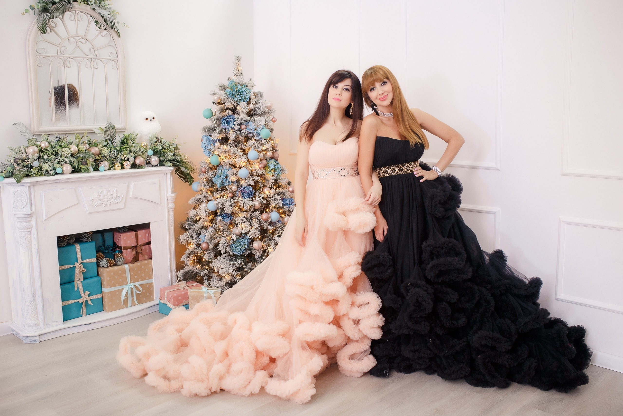 Семейная фотосессия в фотостудии и на природе в Твери. Свадебный и семейный фотограф в Твери и Тверской области