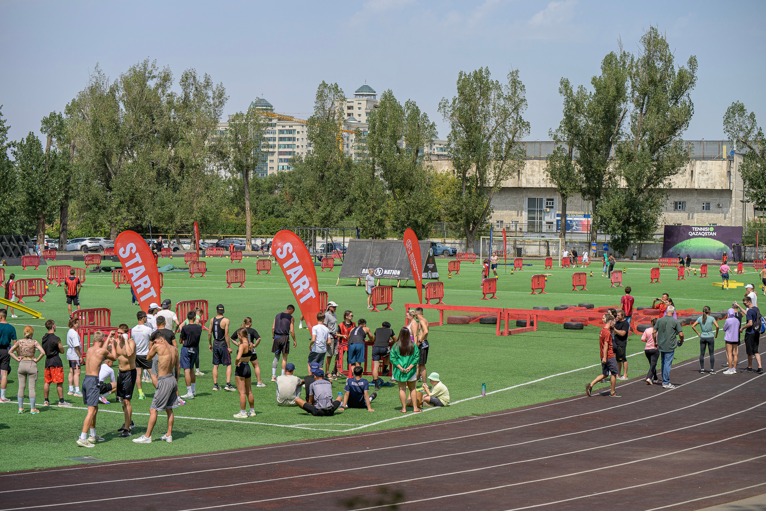 Фотосъемка мероприятия  День спорта. Nation Race. Фотограф в Алматы Егор Поленов