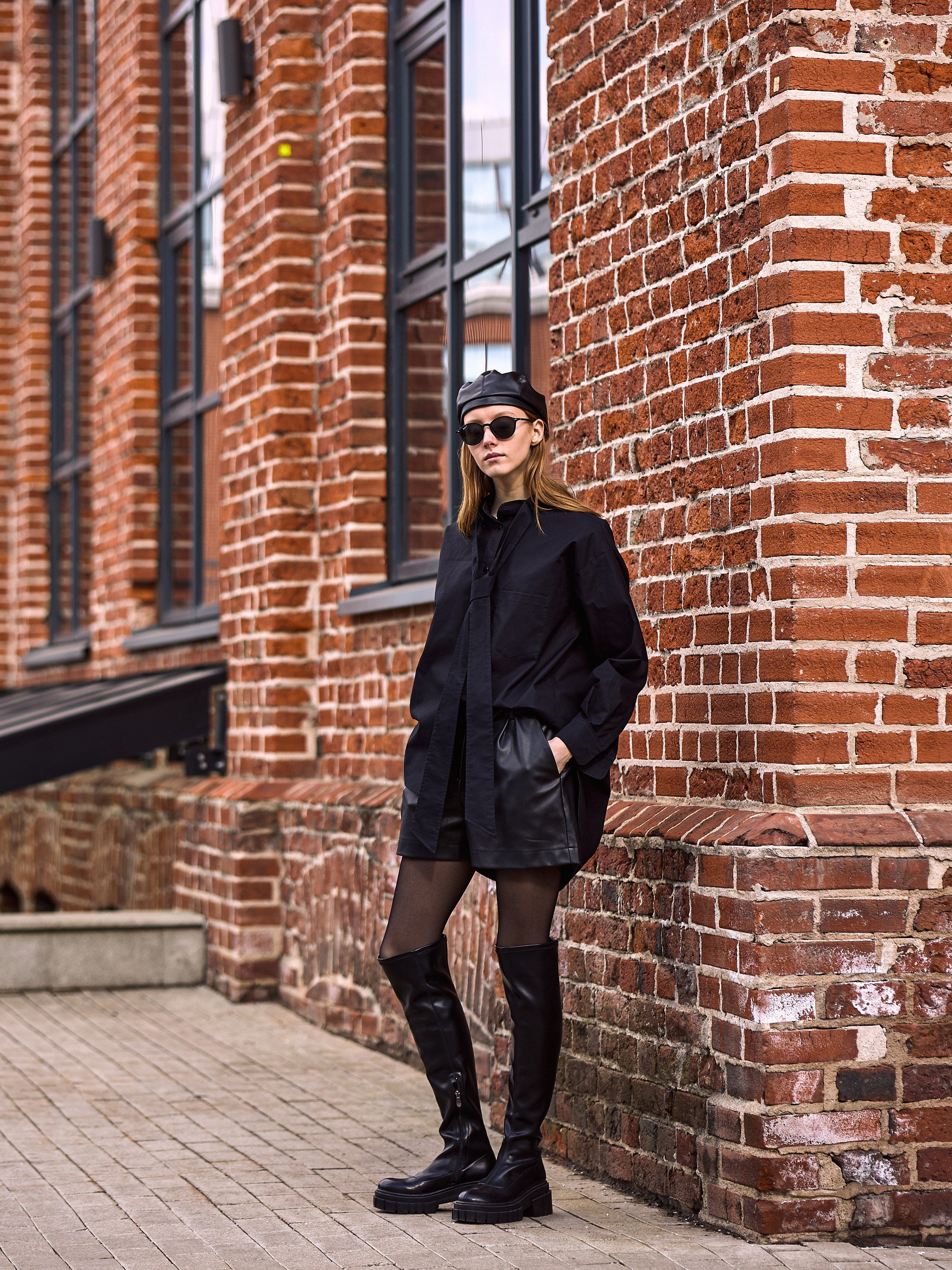 Стрит съемка в формате old many для бренда Toka. Фото и видео услуги для бизнеса procontent.studio