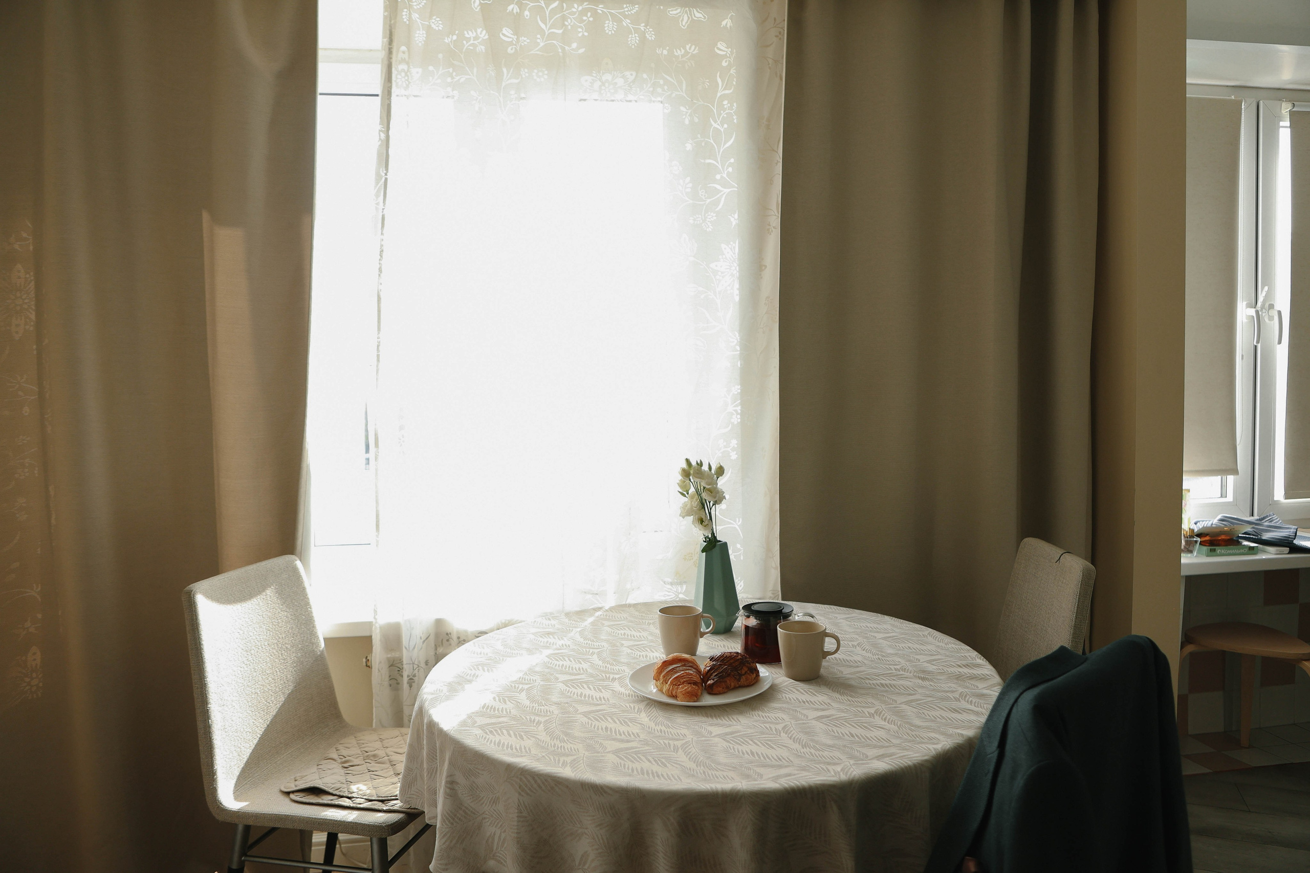 Wake each other up in the morning. Свадебный фотограф FOTOKEYT