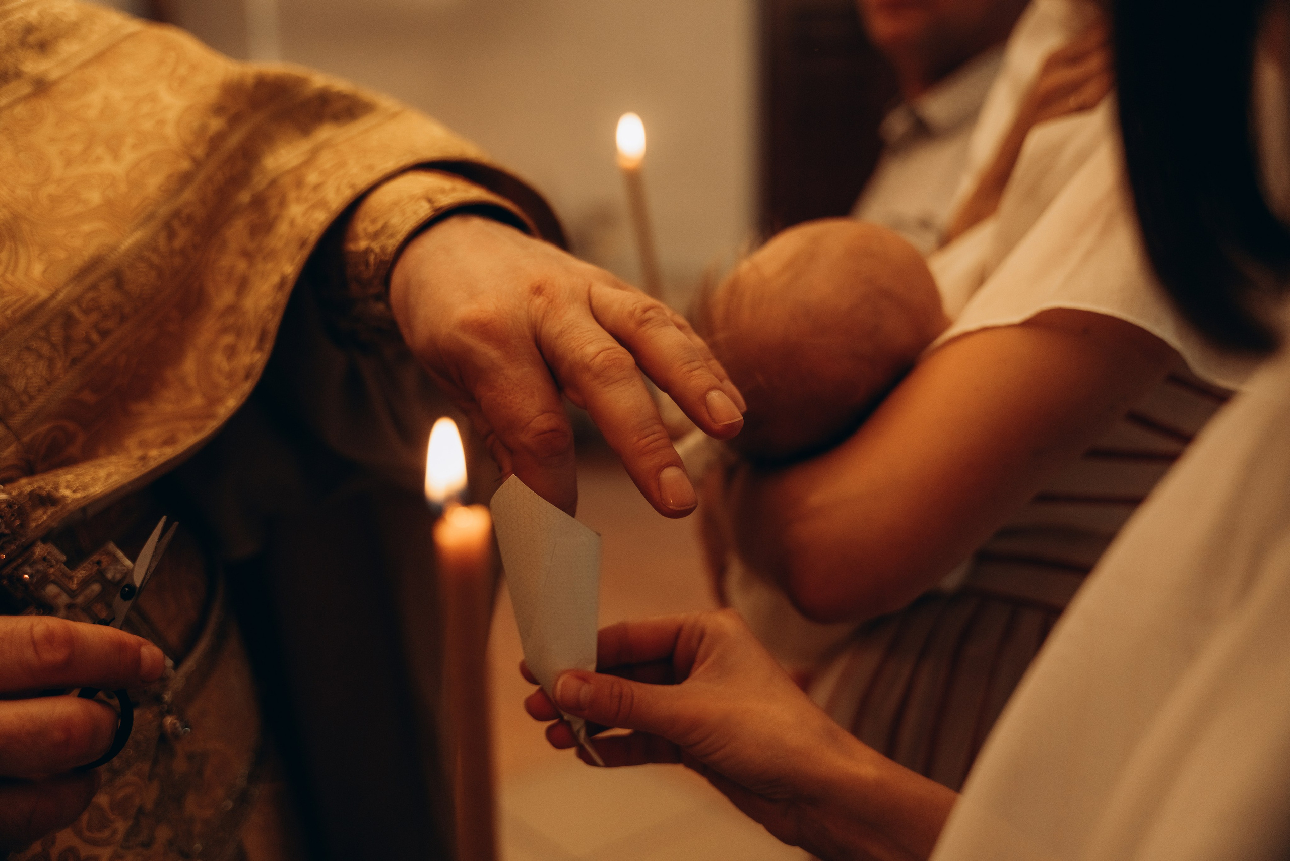 Крещении Есении. Фотограф Мария Миллс | Минск