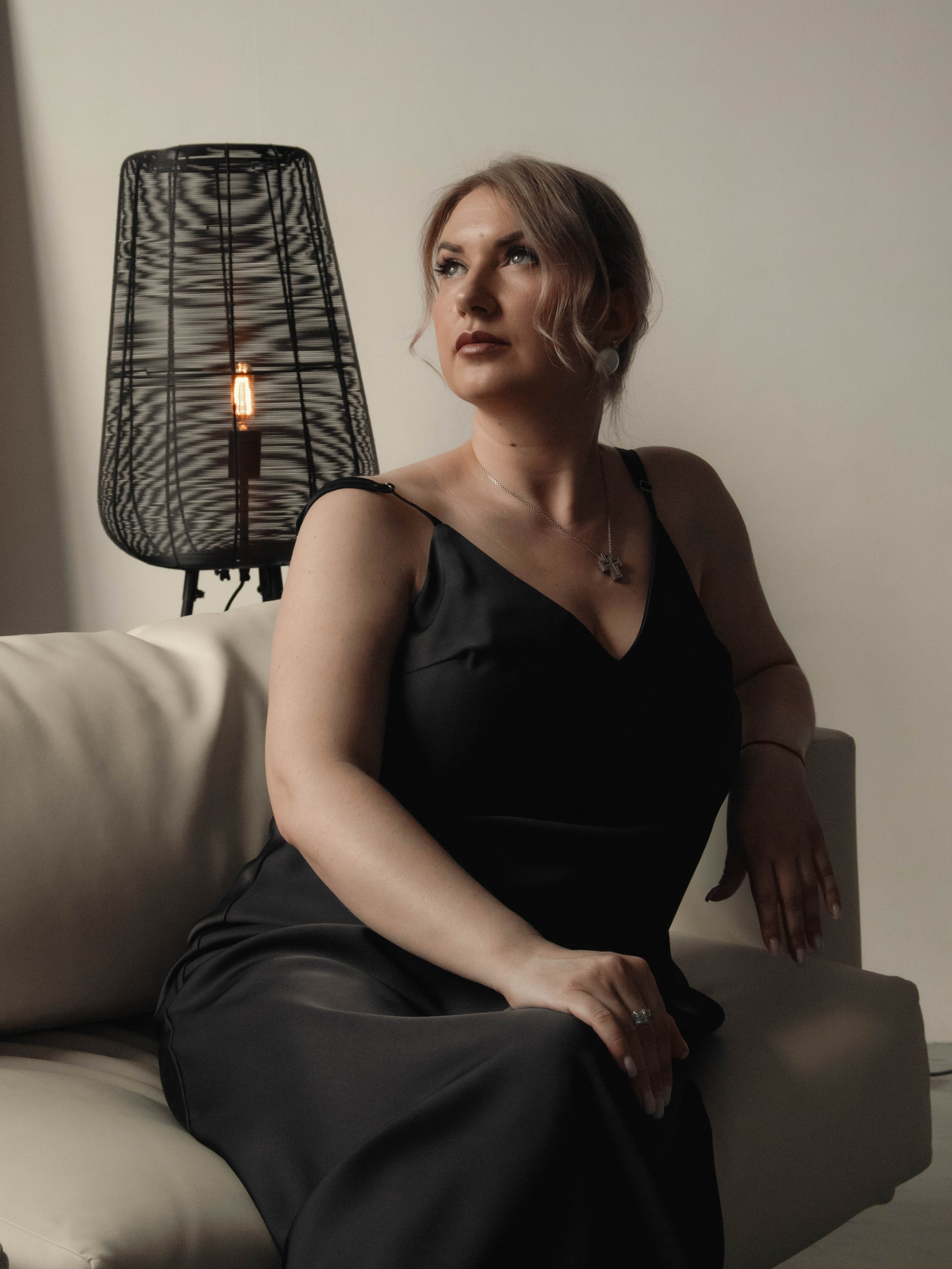 Дама с лилией. Rara Oleneva | фотограф (-иня, -ка, -есса)