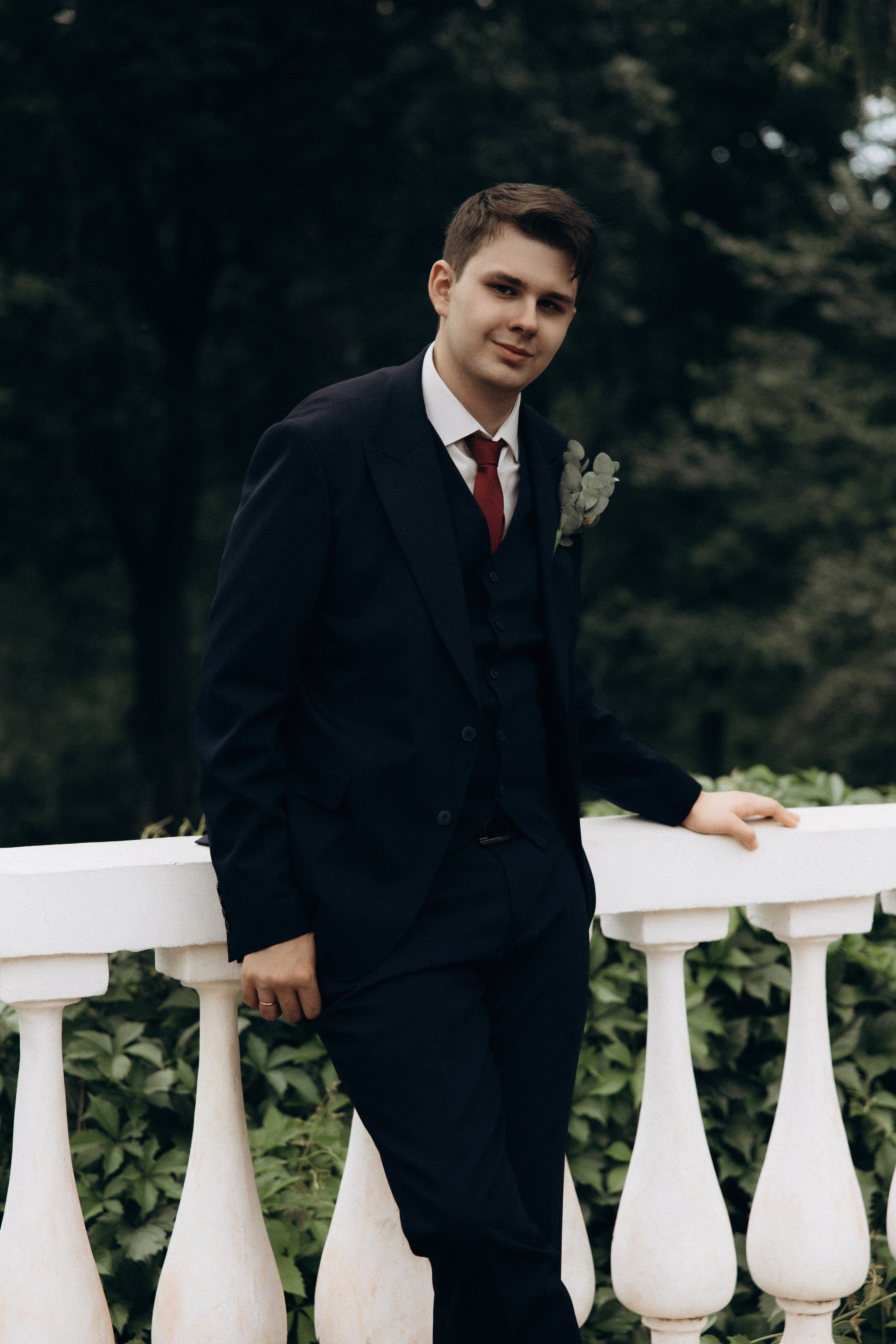 Фотосессия свадьбы Ивана и Александры в парке Горки Ленинские