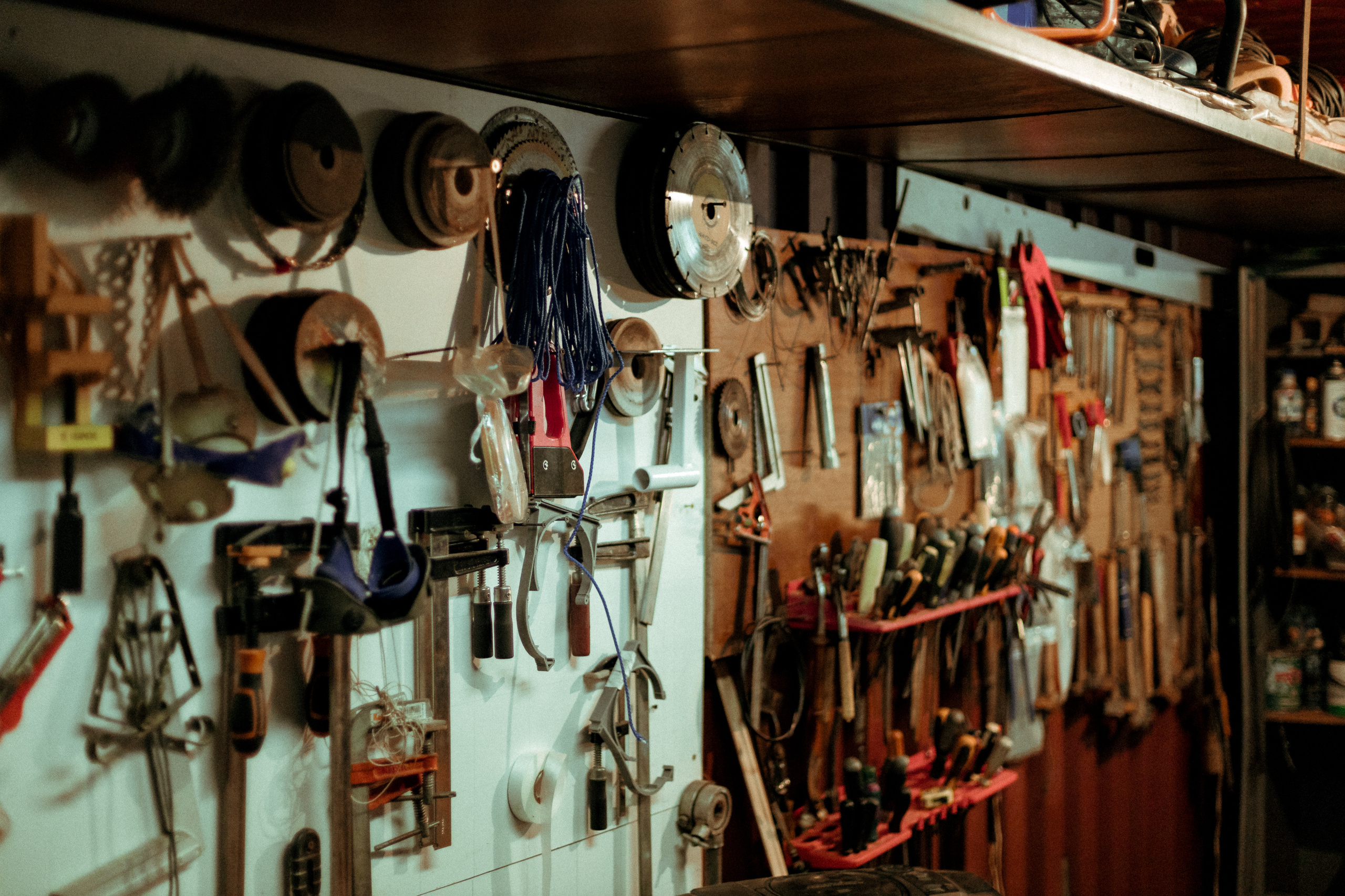 В мастерской