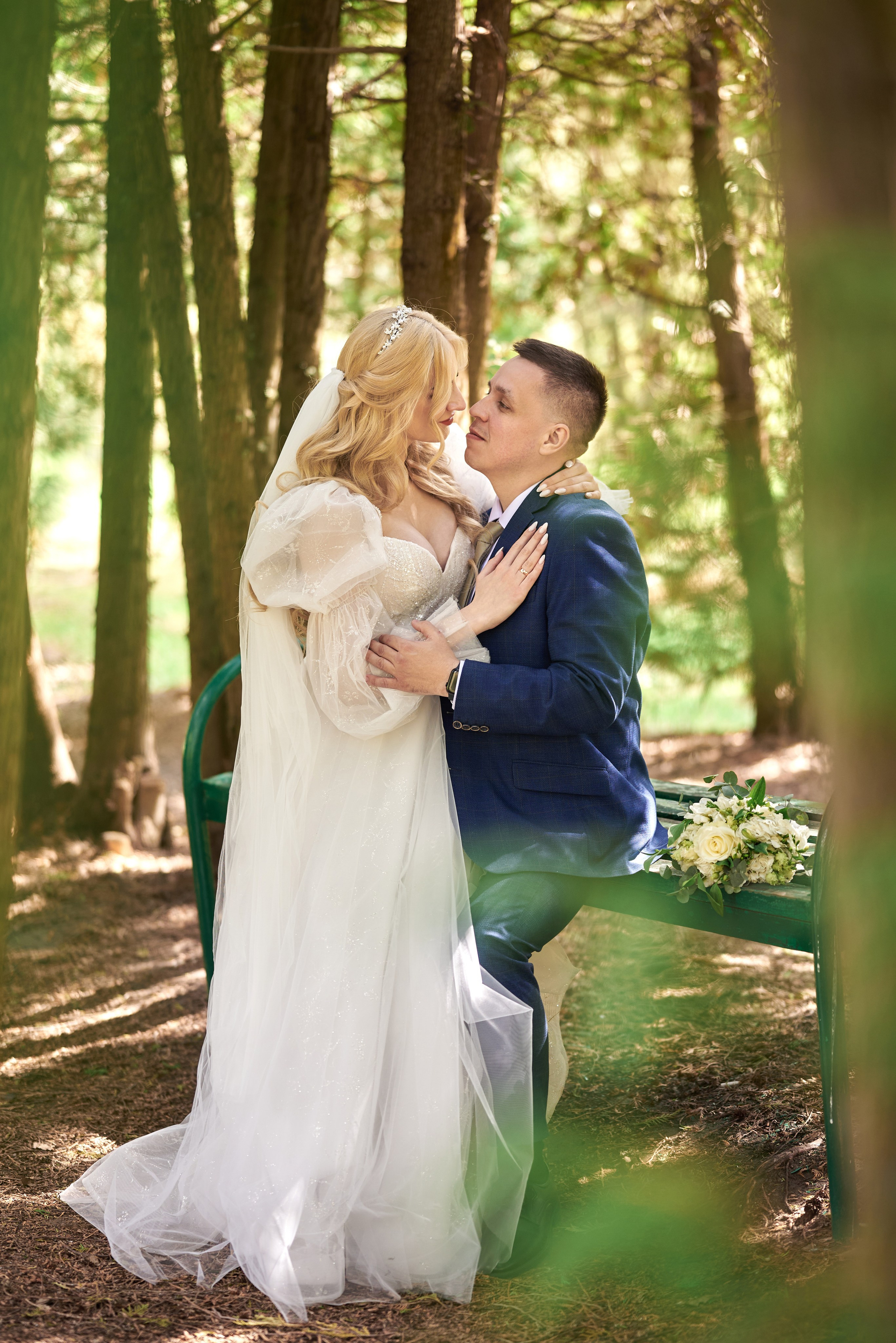 Фотограф Старый Оскол, Губкин. Свадебная фотосессия, доступная цена. Профессиональный фотограф Старый Оскол, Губкин — свадьба, венчание, крещение, юбилей и день рождения