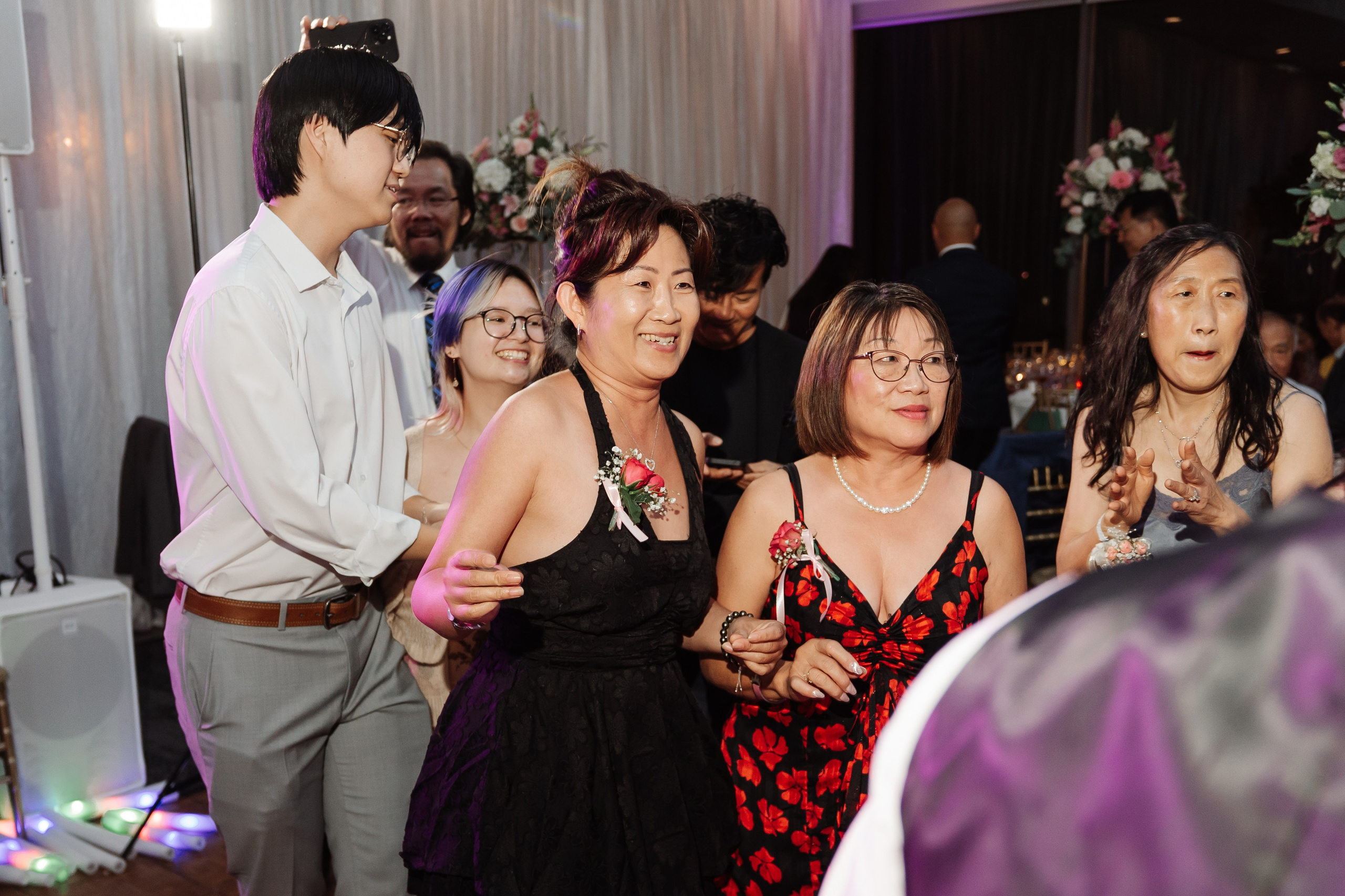 2025-08-16_AndreaChristopher. Ретушер Зенькевич Света