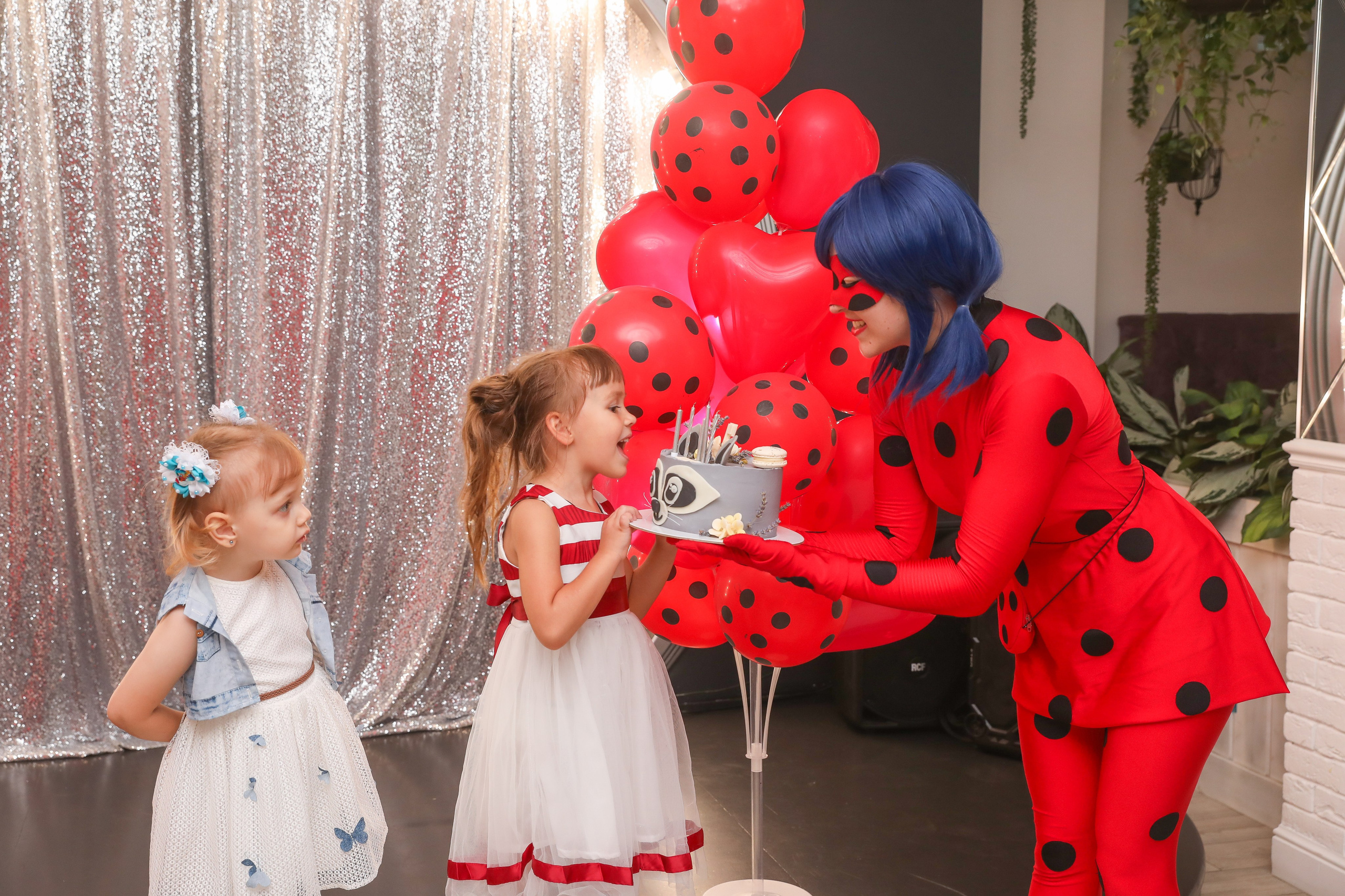 ДЕТСКИЕ МЕРОПРИЯТИЯ. Photographer Viktoriya Markushina «My world throug»