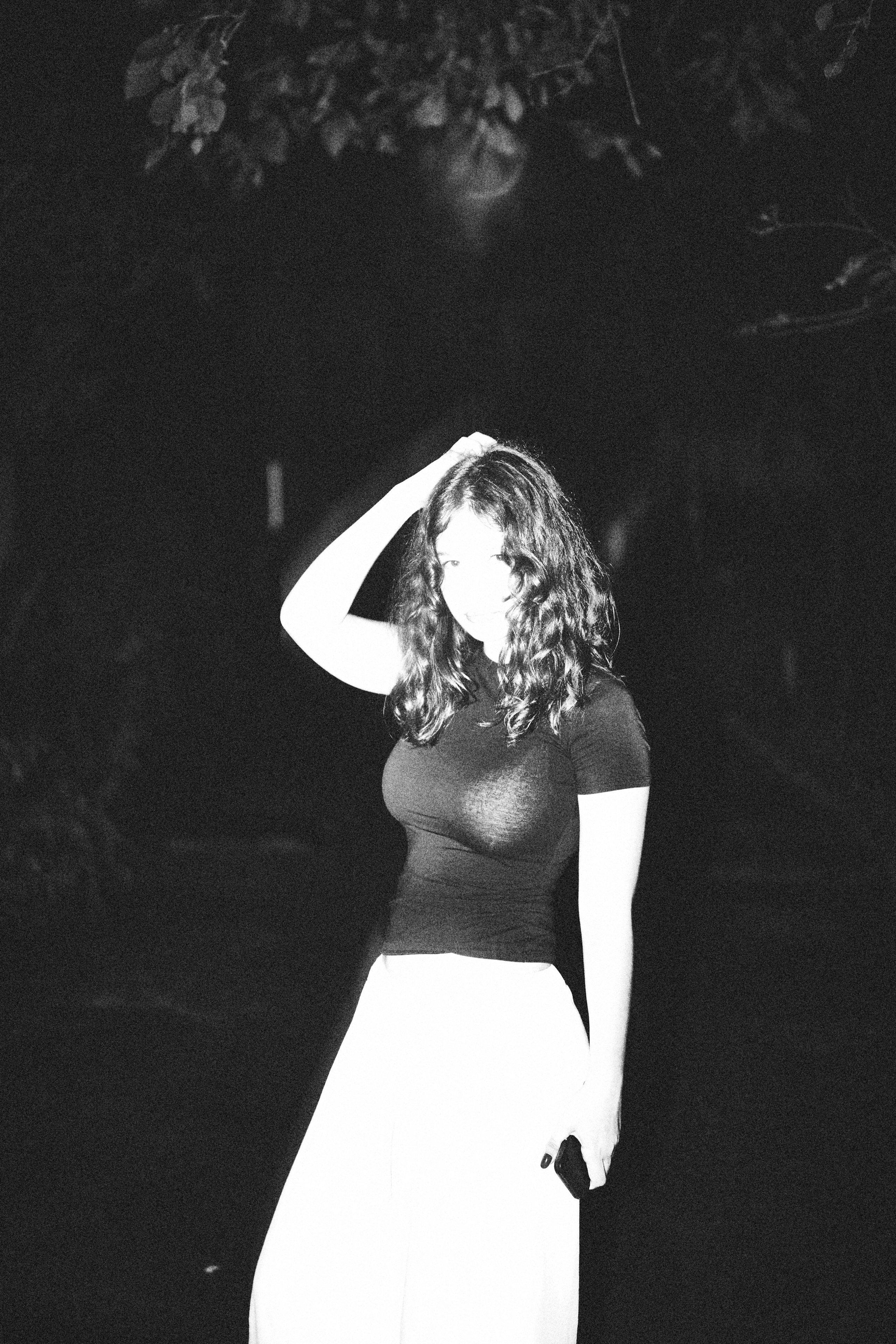 Ночная Фотосессия Софа. Фэшн-фотография и портреты в Владивостоке. Превращаю съёмку в повествование — создаю образы с сюжетом, которые остаются в памяти