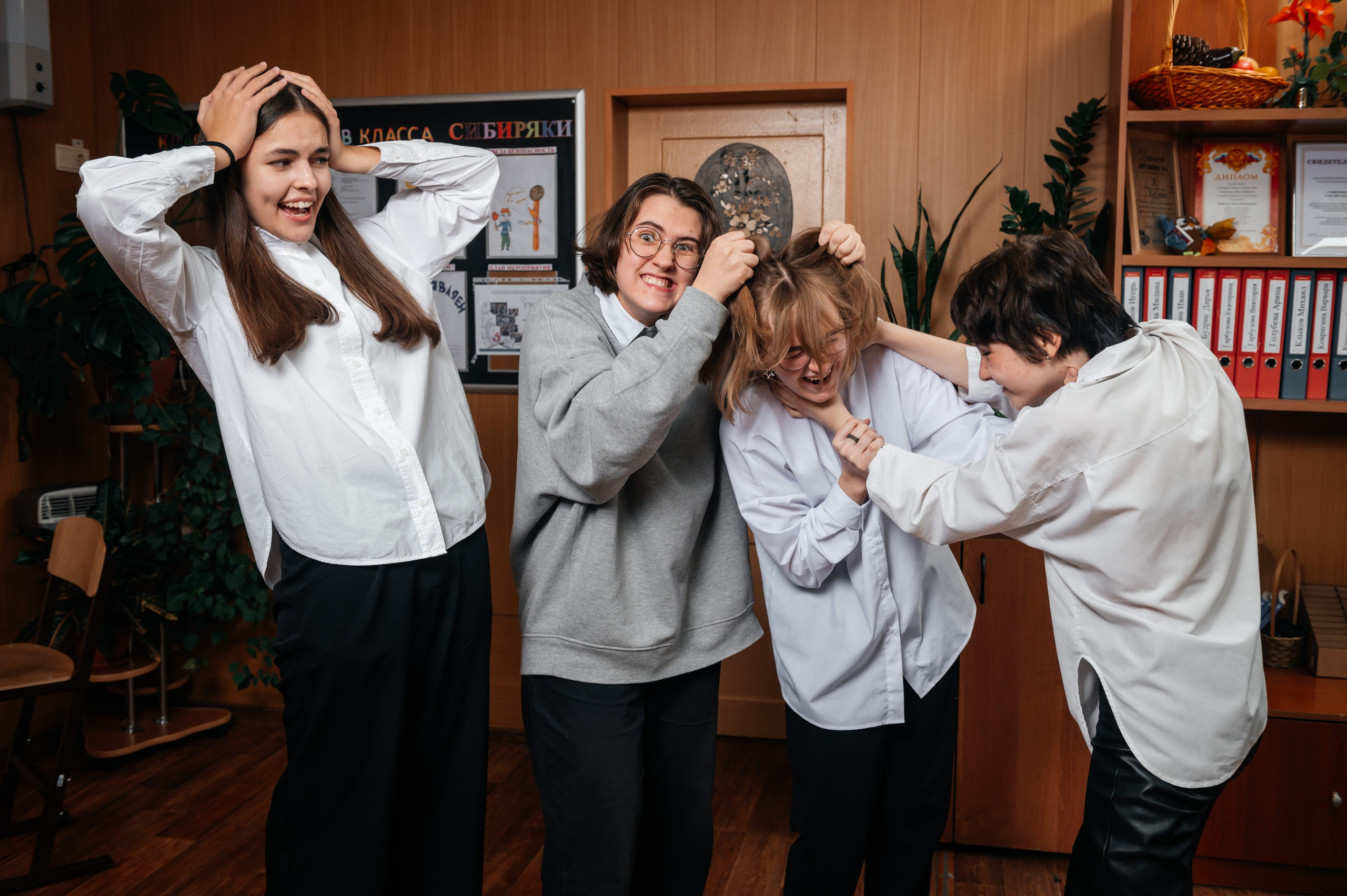 Старшие классы. Современные выпускные альбомы в Новосибирске