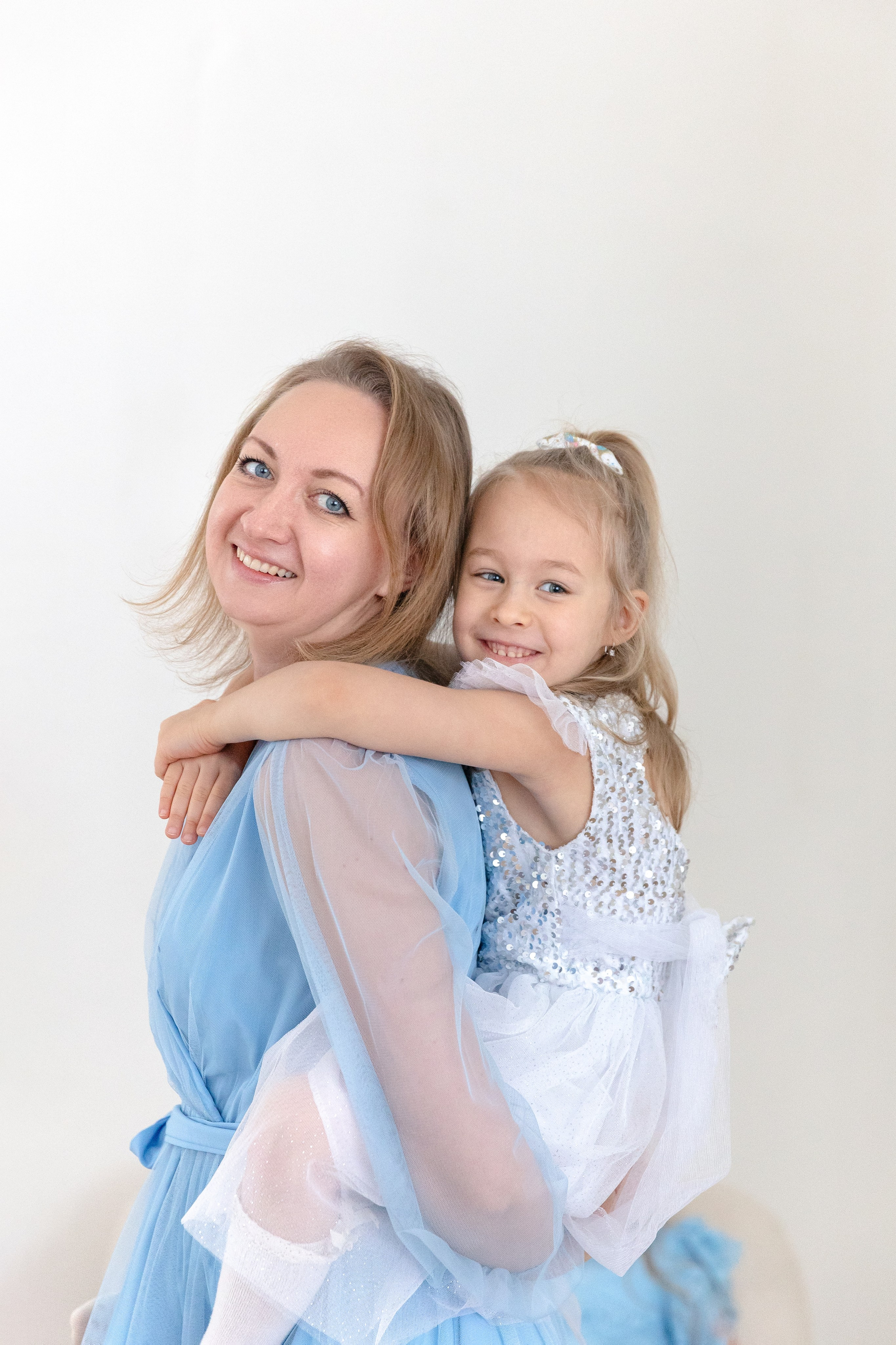 Студийная семейная фотосессия для Анны и Александра