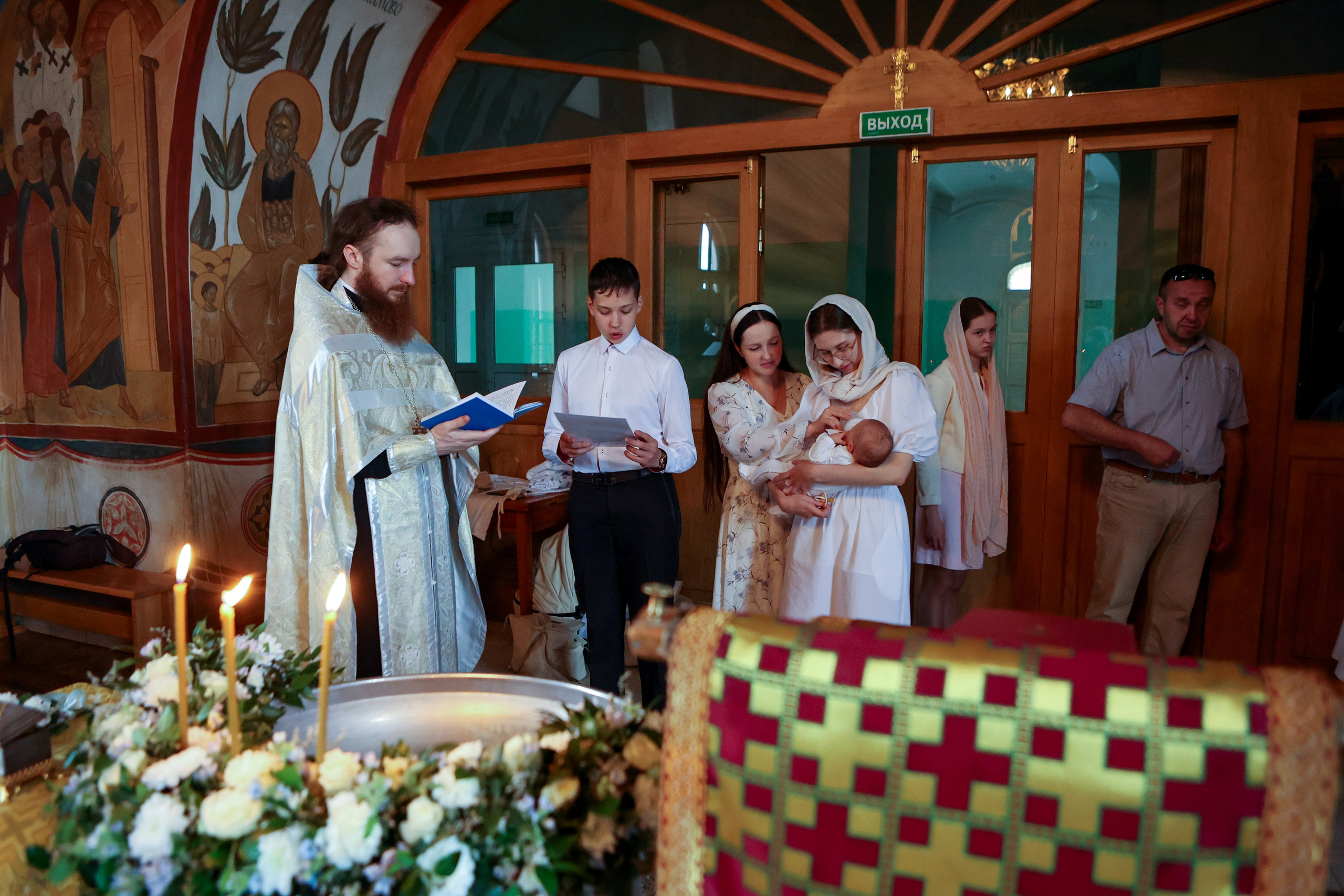 Крещение, Свято-Троицкая Сергиева Лавра. Фотограф новорожденных. Детский и семейный фотограф Марьяна Юдина