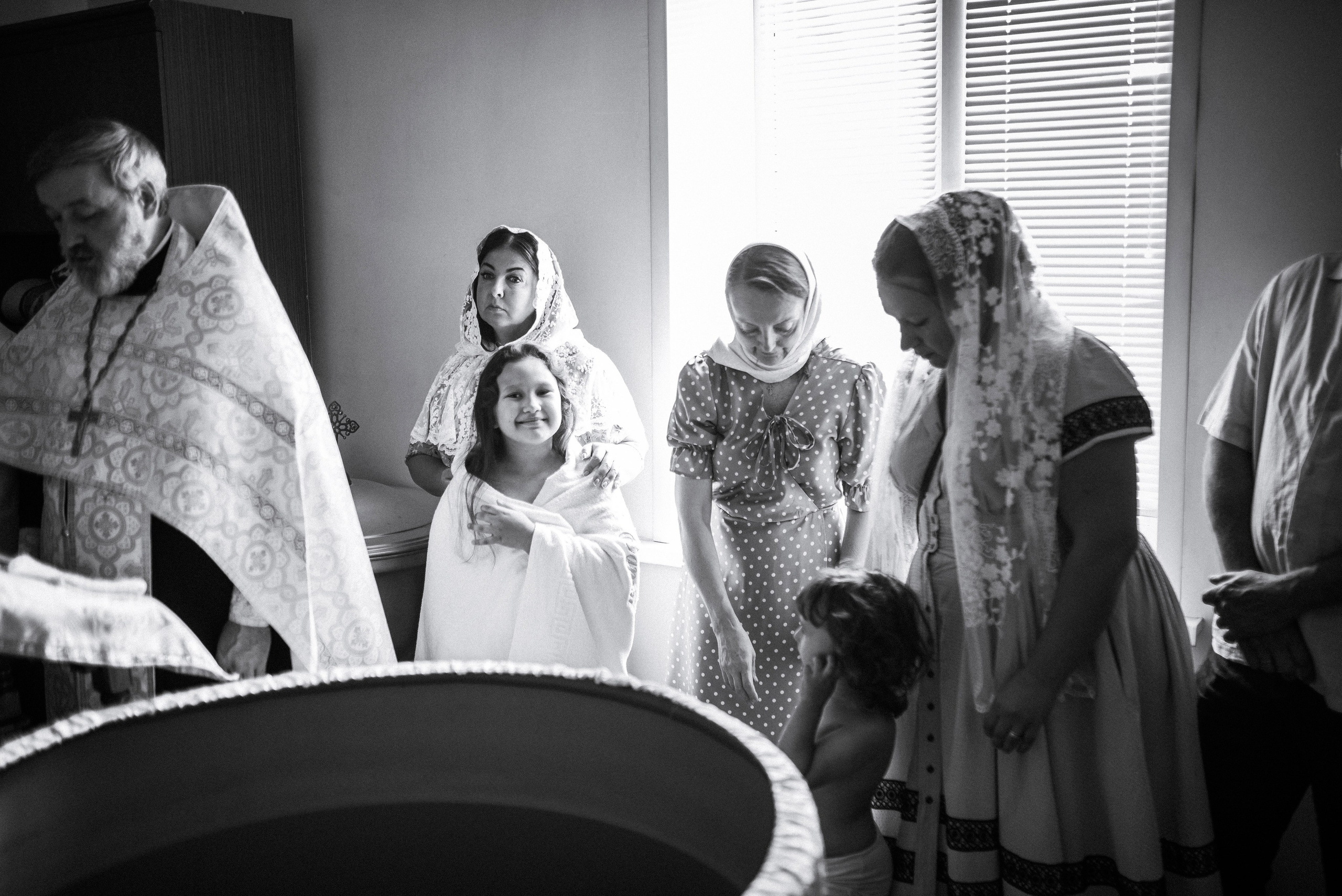 Крещение Даши и Алены. Семейный документальный фотограф в Волгограде Мариэта Додина