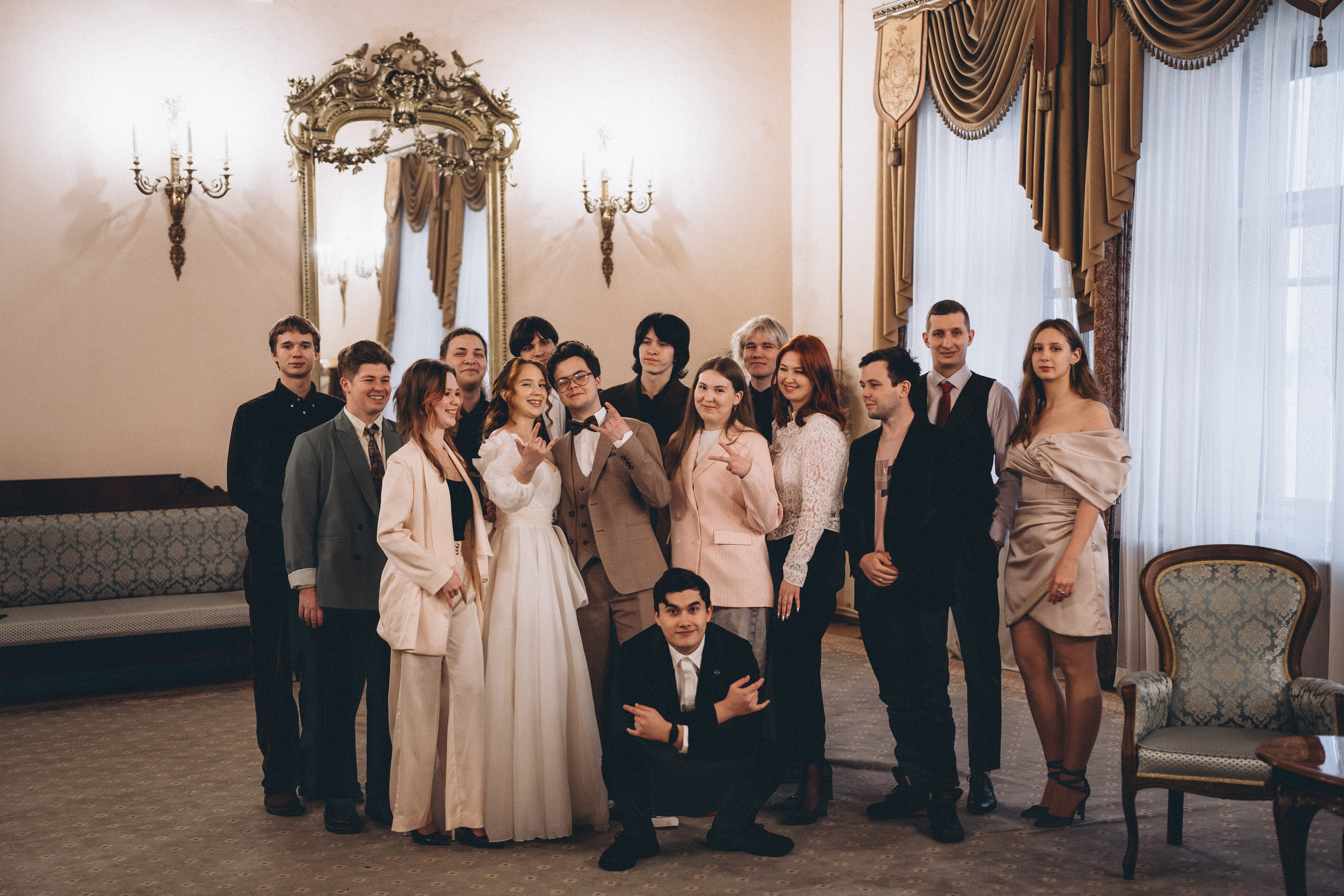 СВАДЕБНАЯ СЬЕМКА ВО ВТОРОМ ДВОРЦЕ С ГОСТЯМИ И ПРОГУЛКА В ТАВРИЧЕСКОМ САДУ. Профессиональный фотограф, Санкт-Петербург — Виктория Богомолова