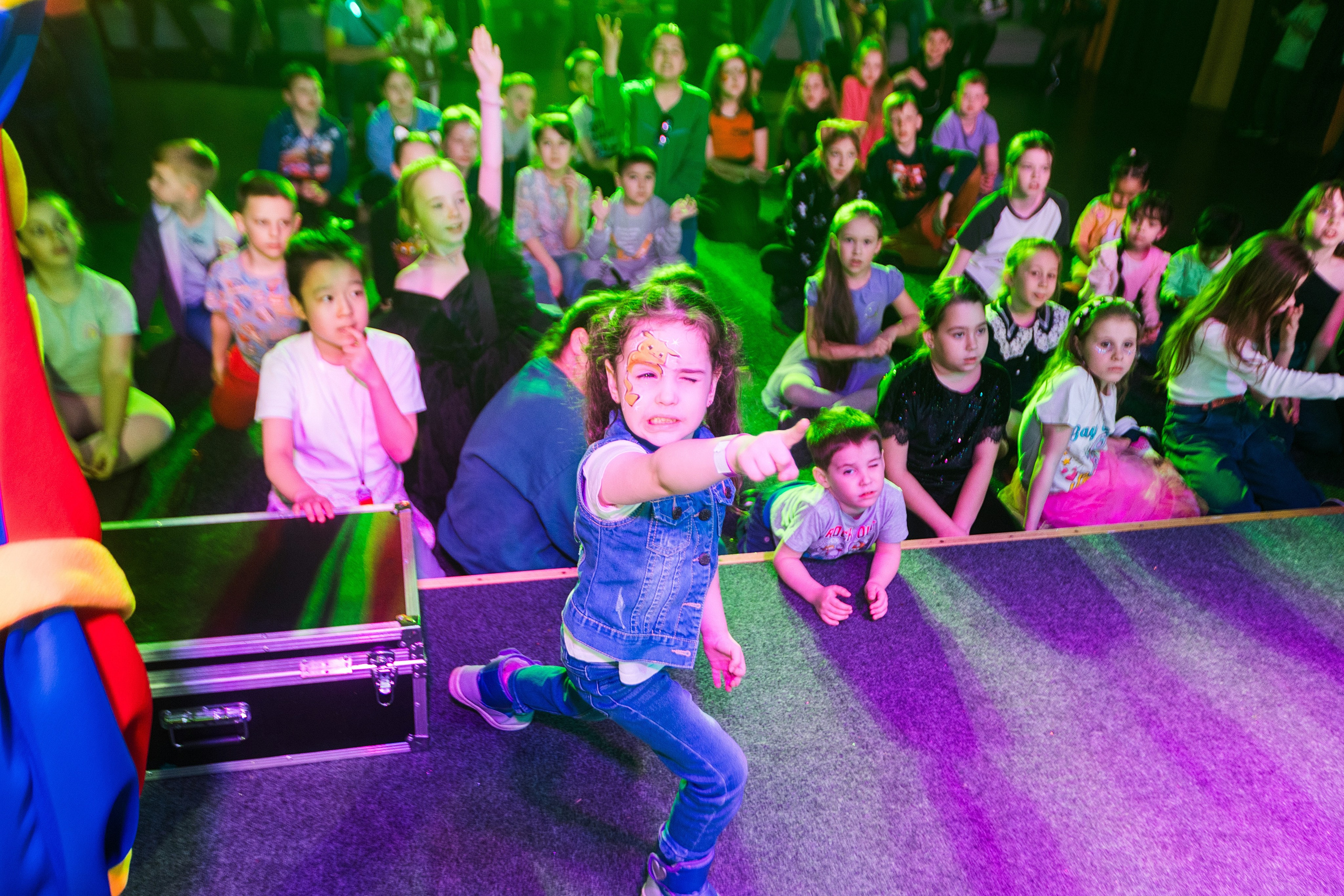 Арлекину 18 лет. Детский фотограф видеограф в Хабаровске Михаил Орлов