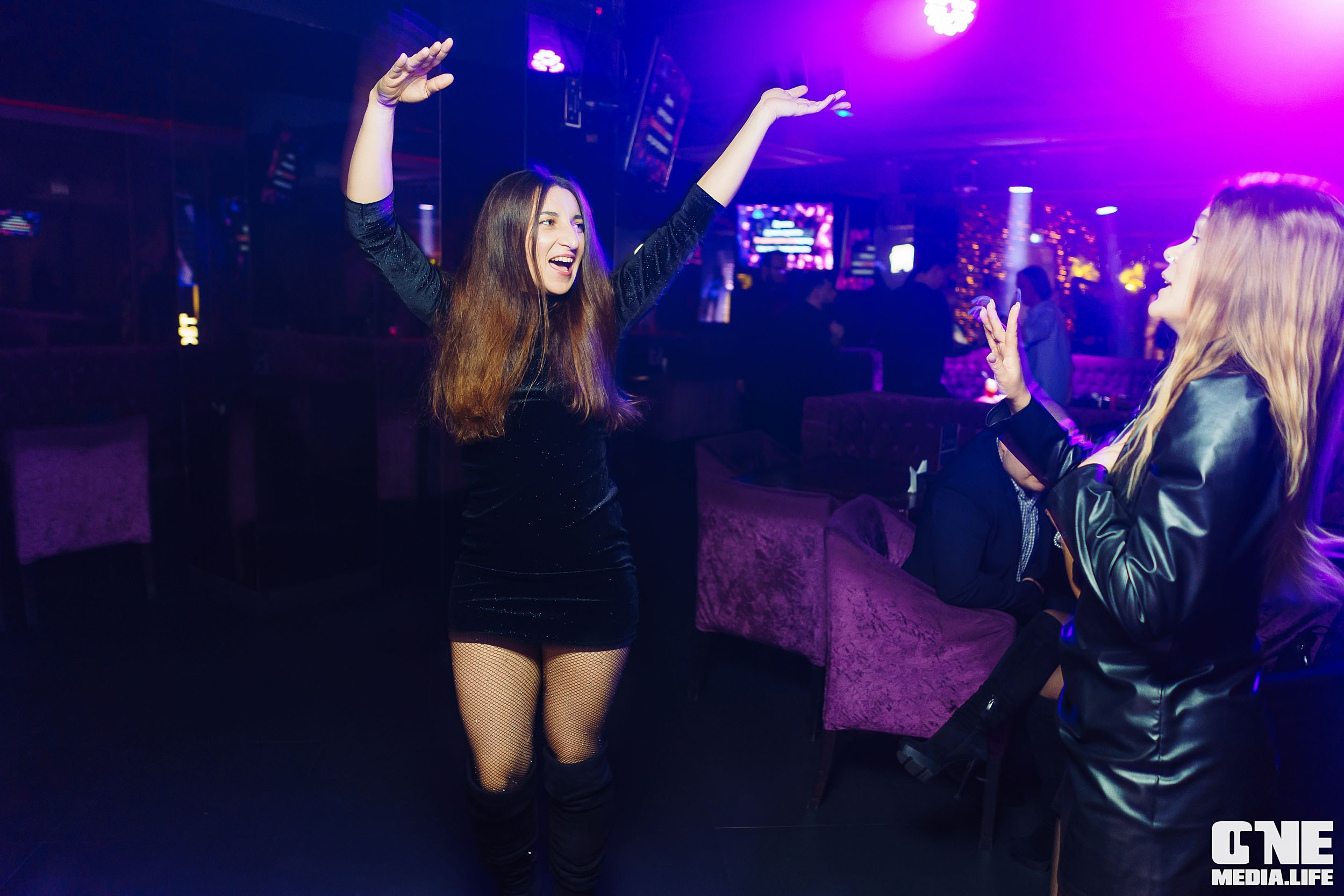 Фоторепортаж из караоке-клуба Эйфория. One Media Life: фоторепортажи, фотоотчеты с мероприятий и заведений