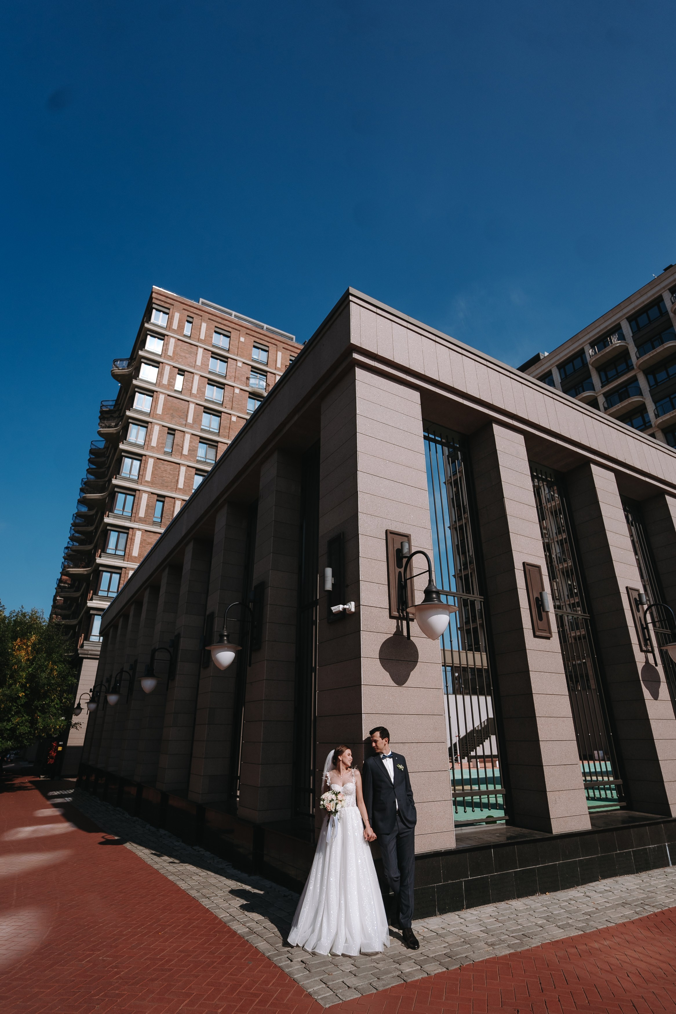 БАНКЕТНЫЙ ЗАЛ НЕСТЕРОВ, ВЕДУЩАЯ АЙГУЛЬ АХМЕТОВА