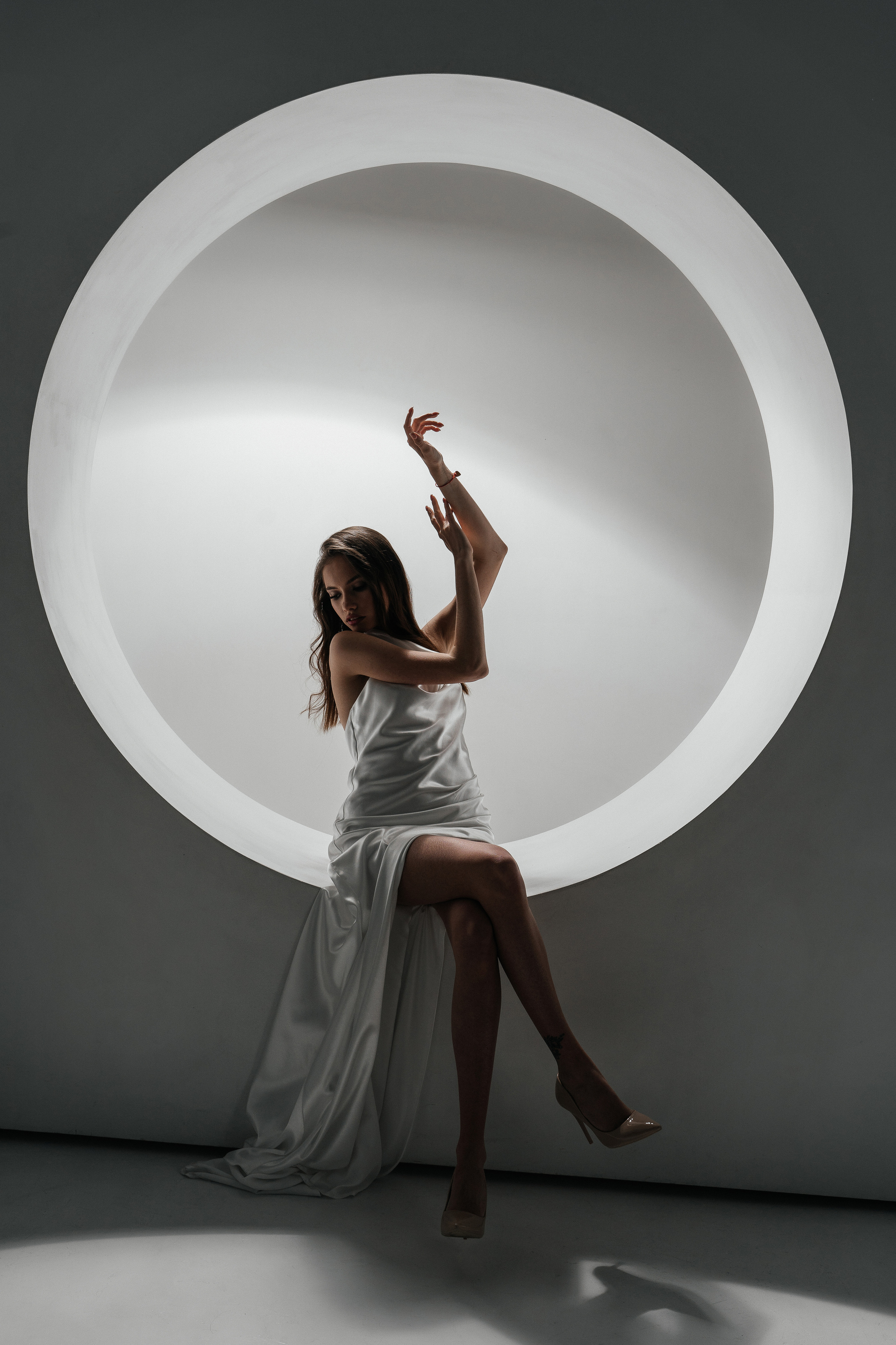 White/ Даша. Главная