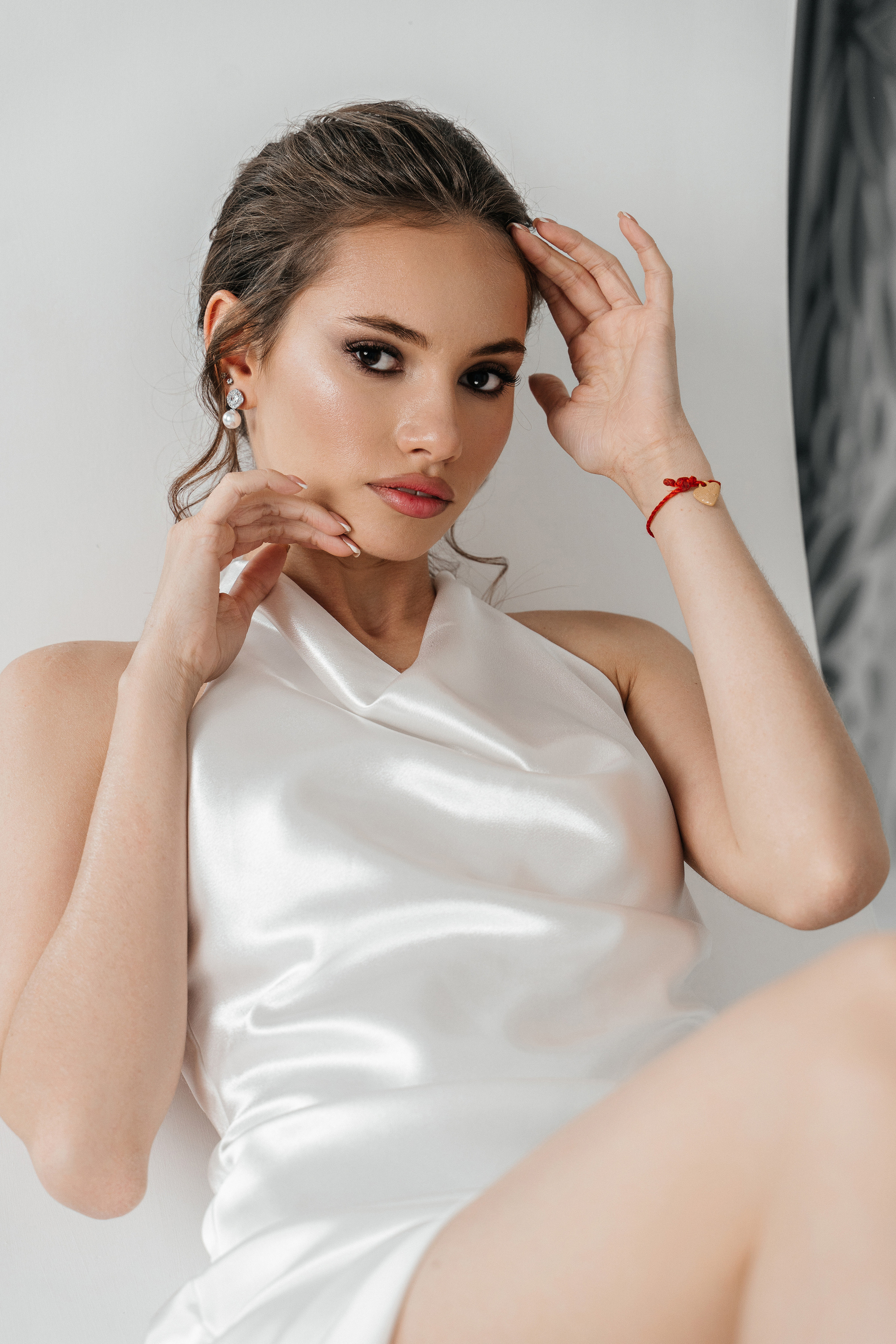 White/ Даша. Главная