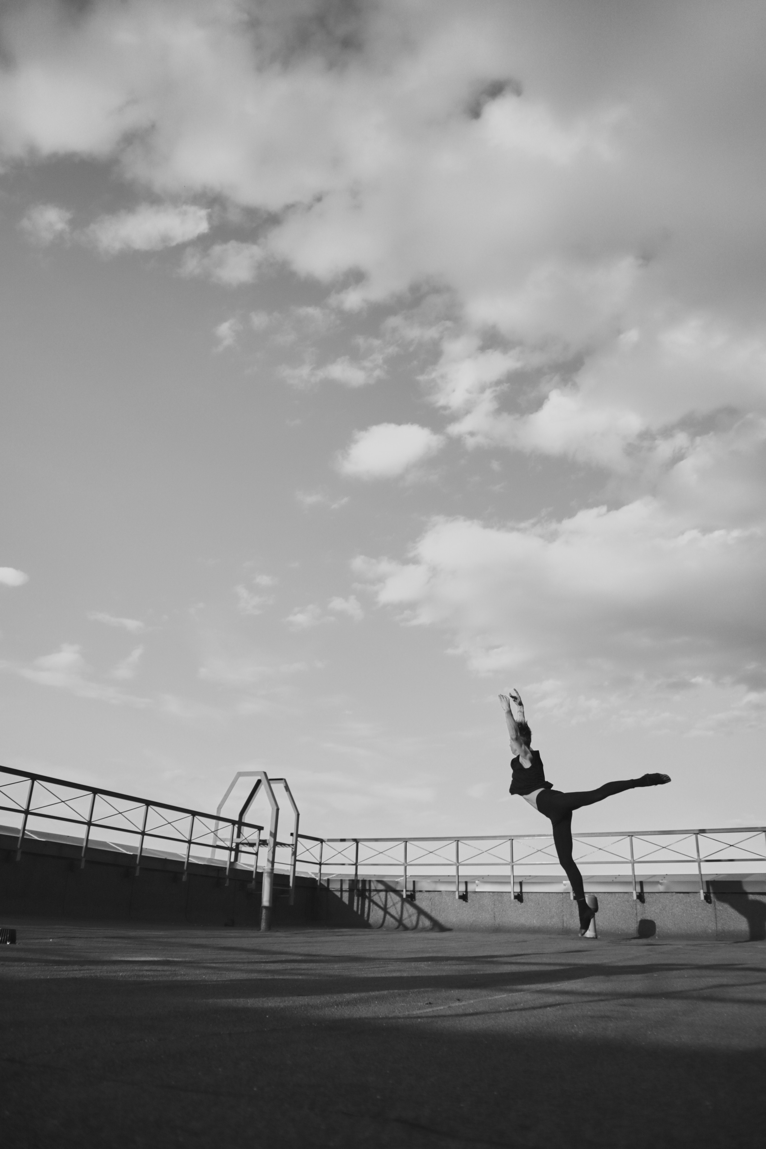 парень необалет