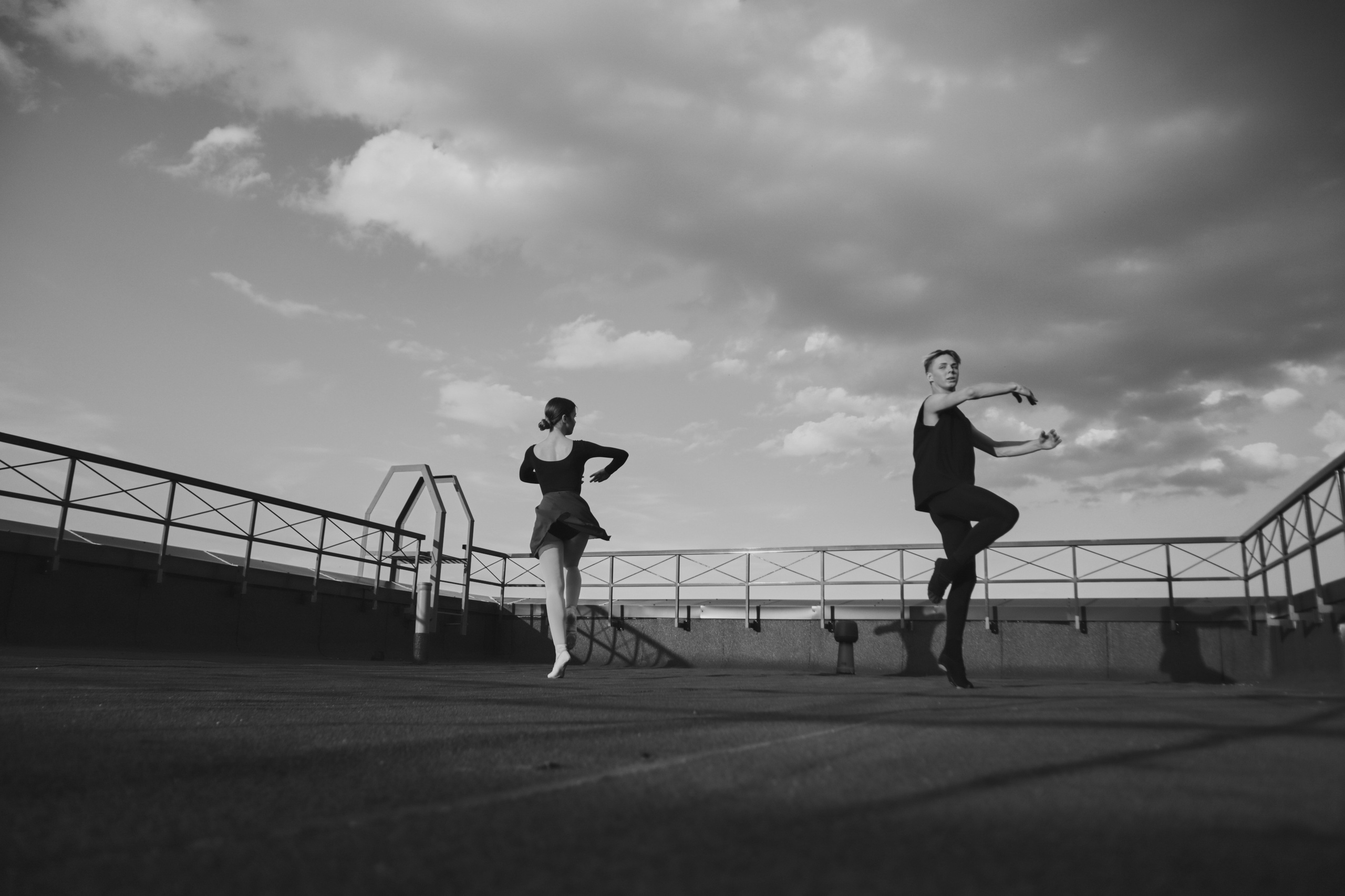 парные танцы крыша чб балет