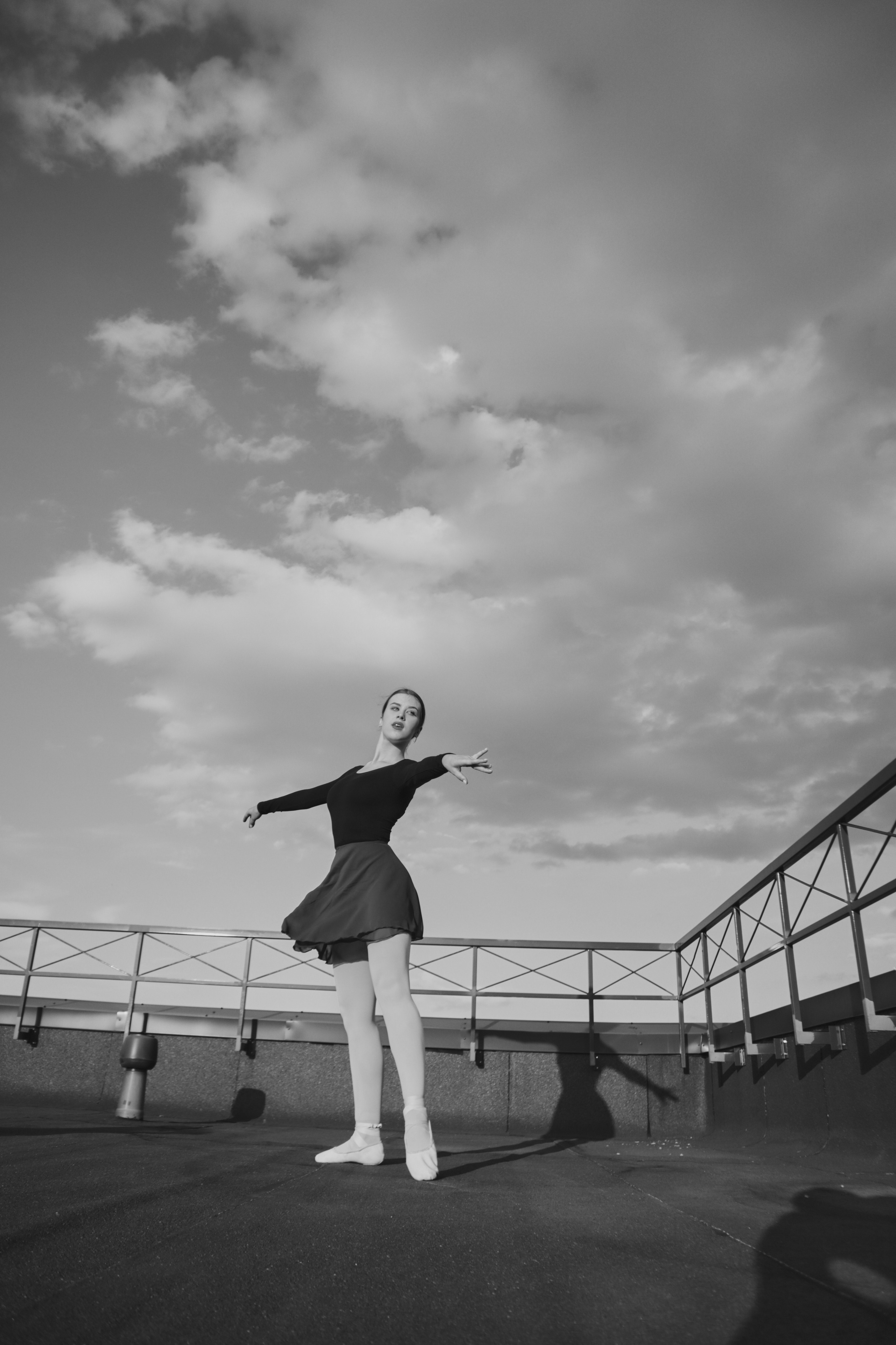 девушка балет чб