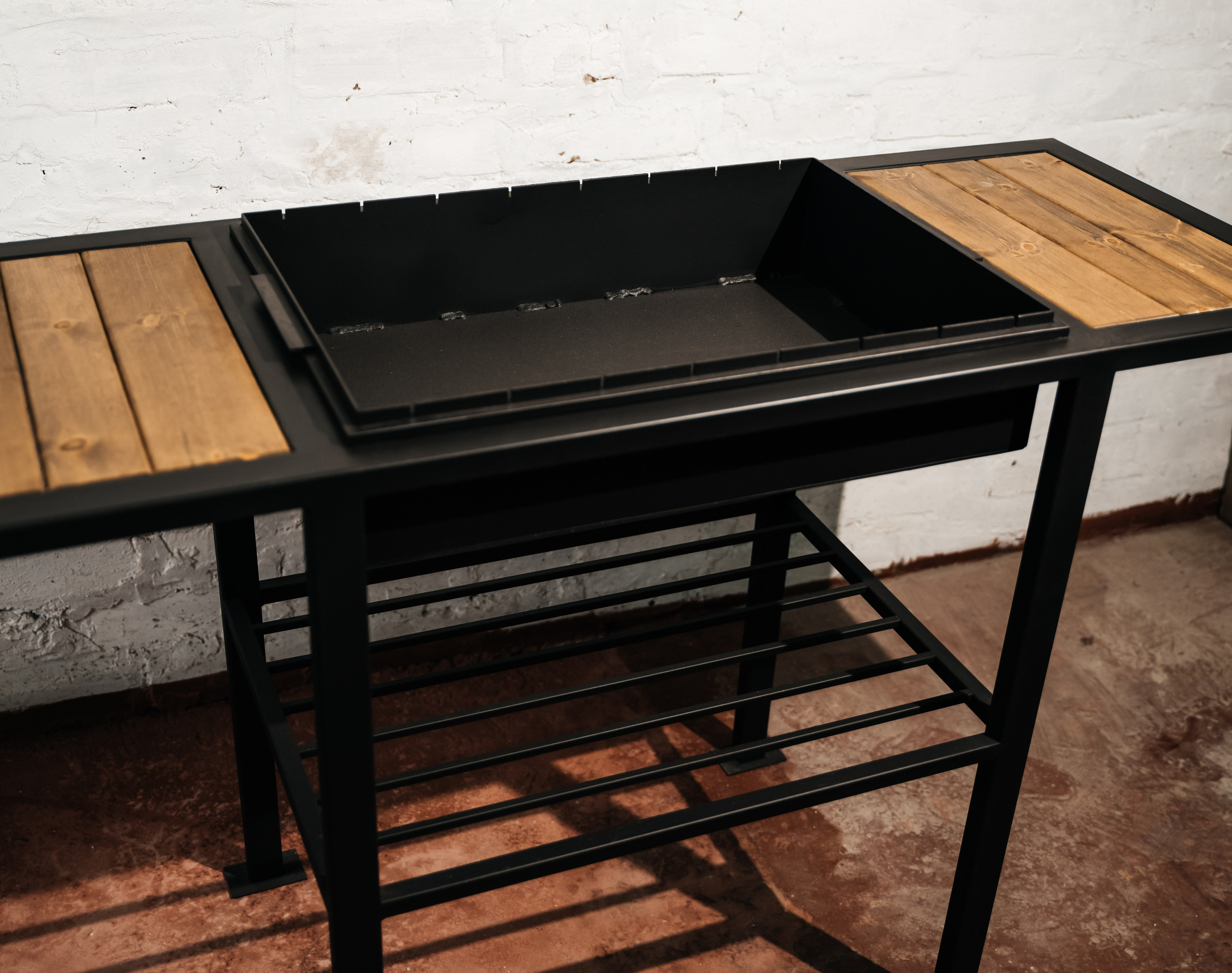 Мебель на заказ Ставрополь. LoftKost изготовление мебели Лофт в Ставрополе